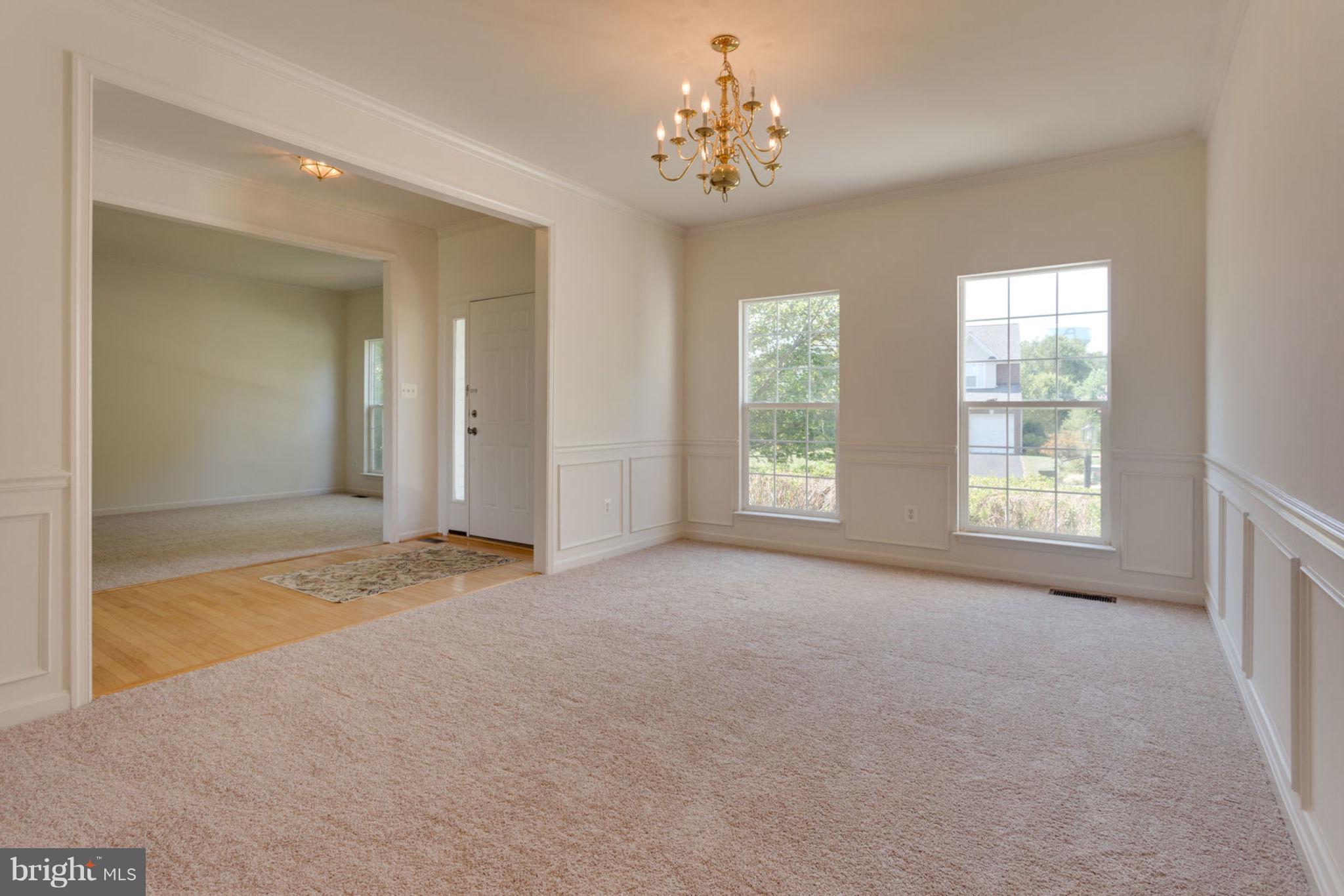 CABIN VILLAGE - Residential Lease