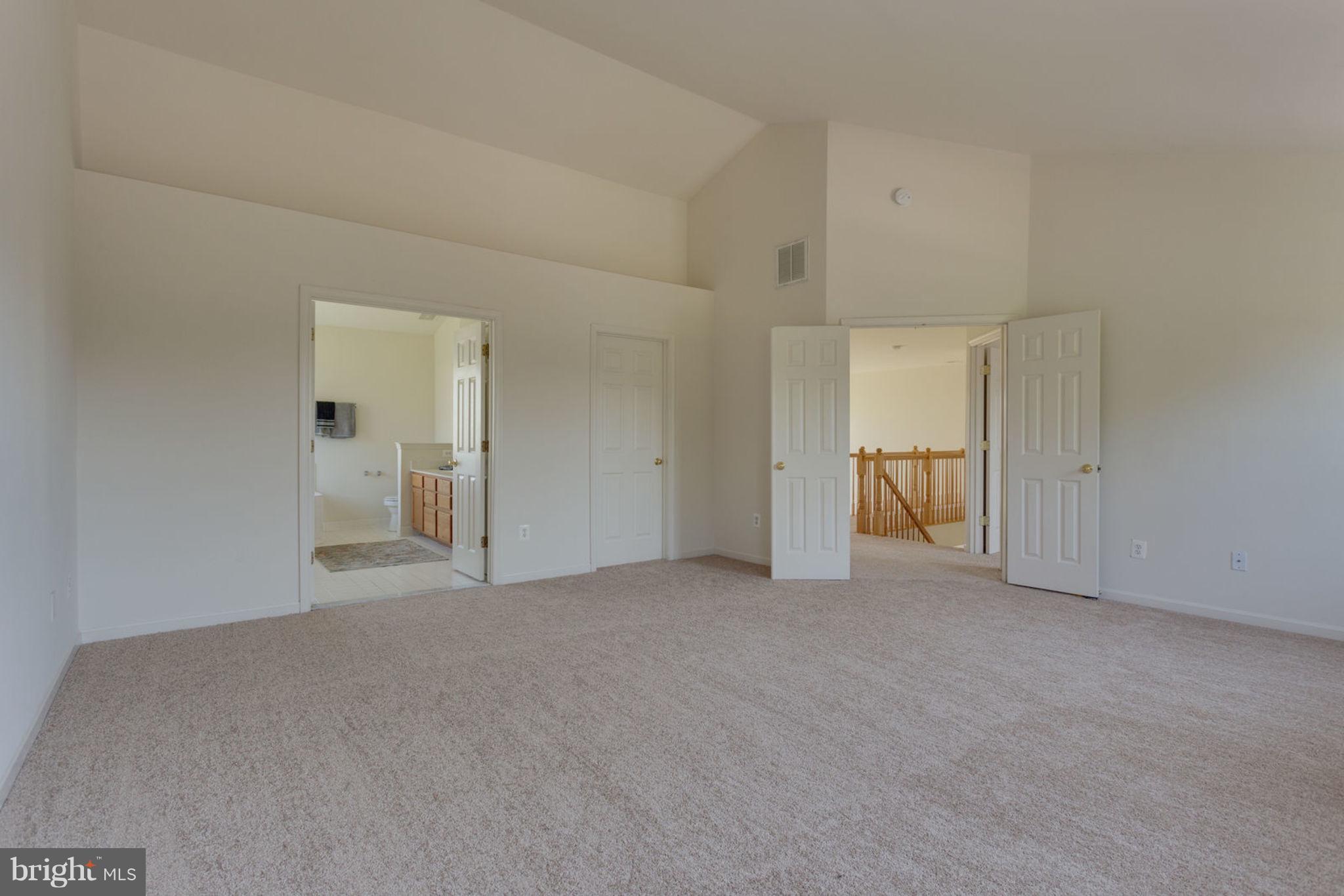 CABIN VILLAGE - Residential Lease