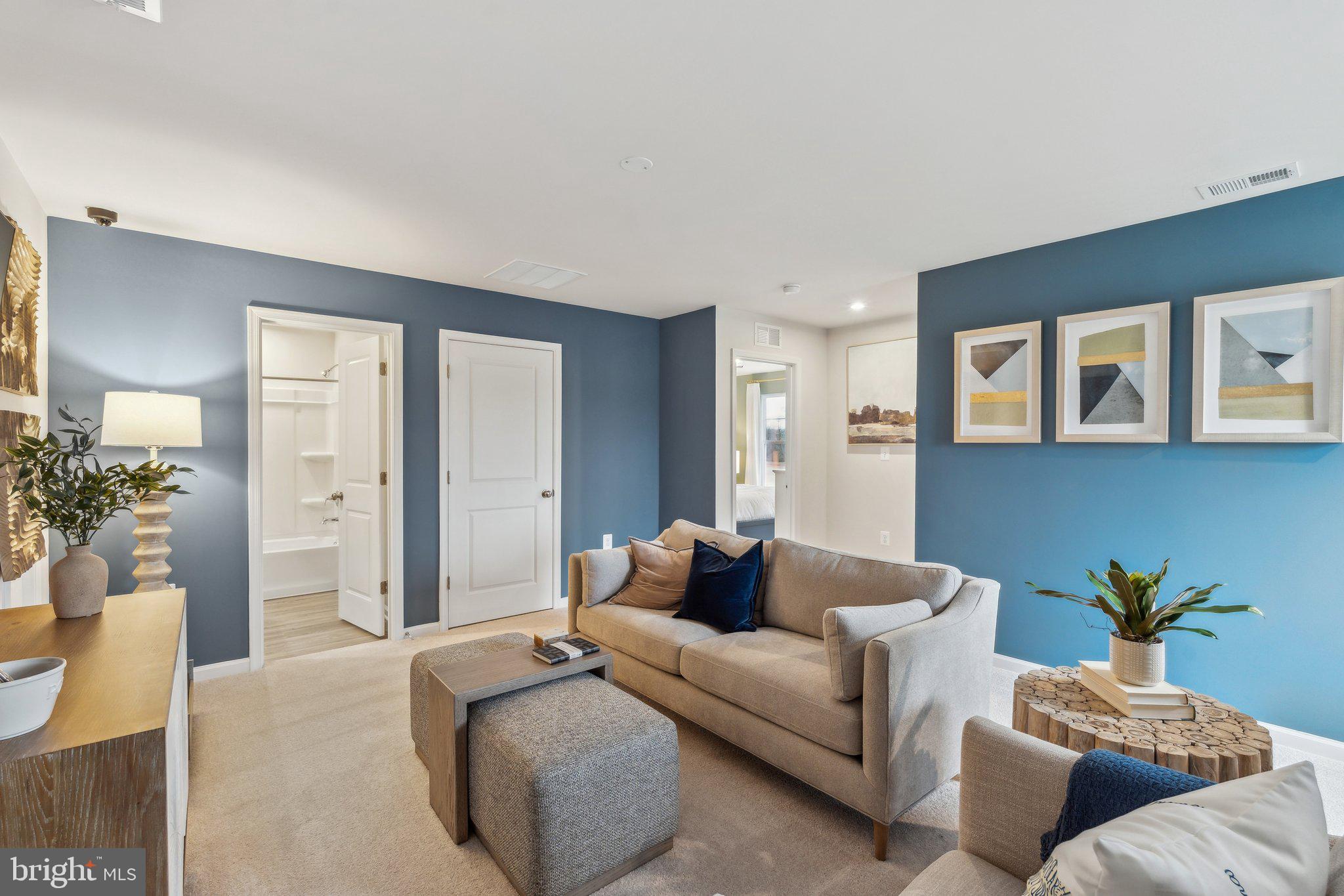 STONE SPRING - Residential