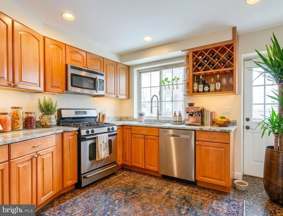 SOUTH BALTIMORE - Residential