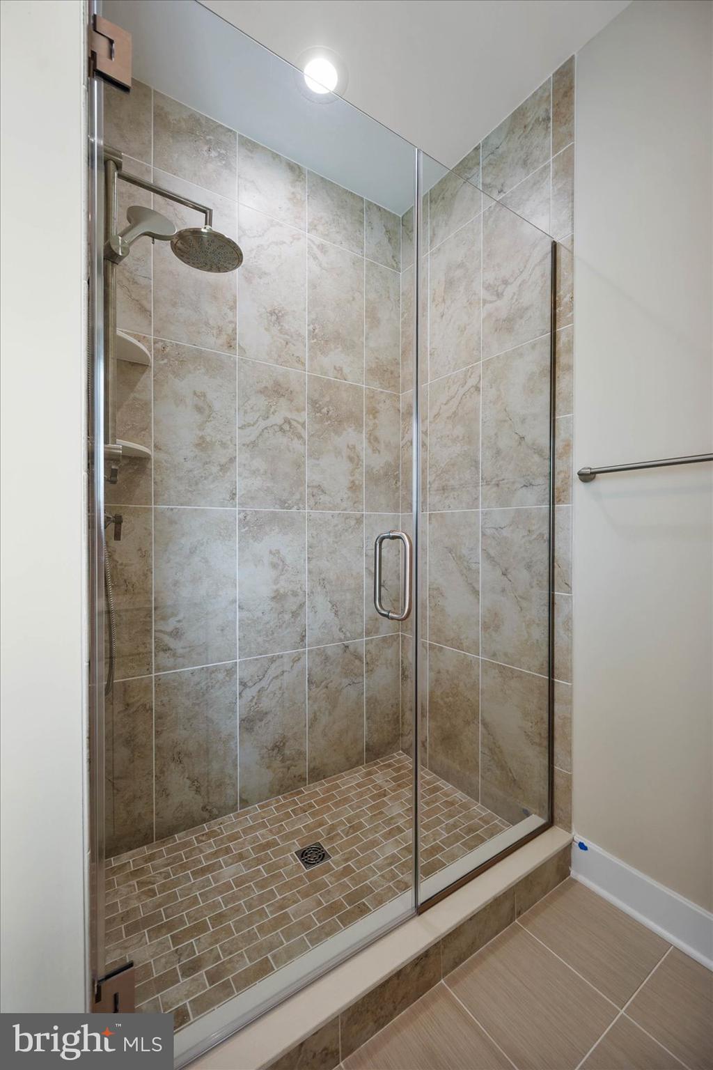 CAINE WOODS - Residential