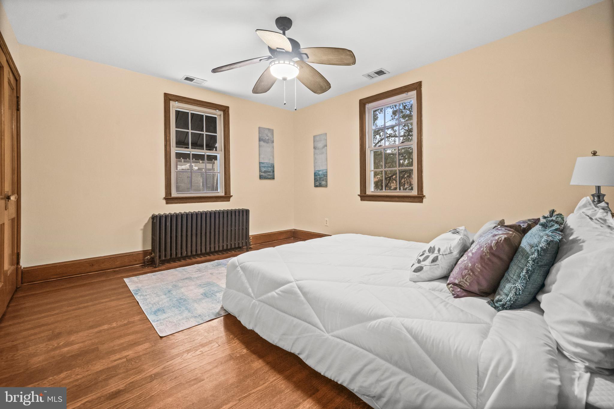 PETTITS ADDN TO HYATTSVI - Residential