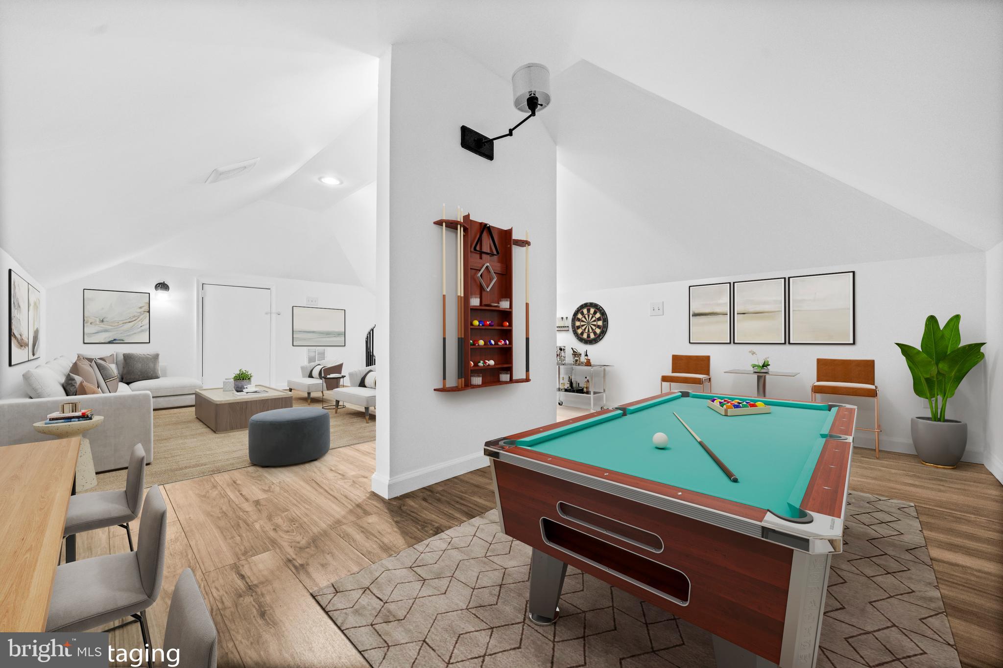 PETTITS ADDN TO HYATTSVI - Residential