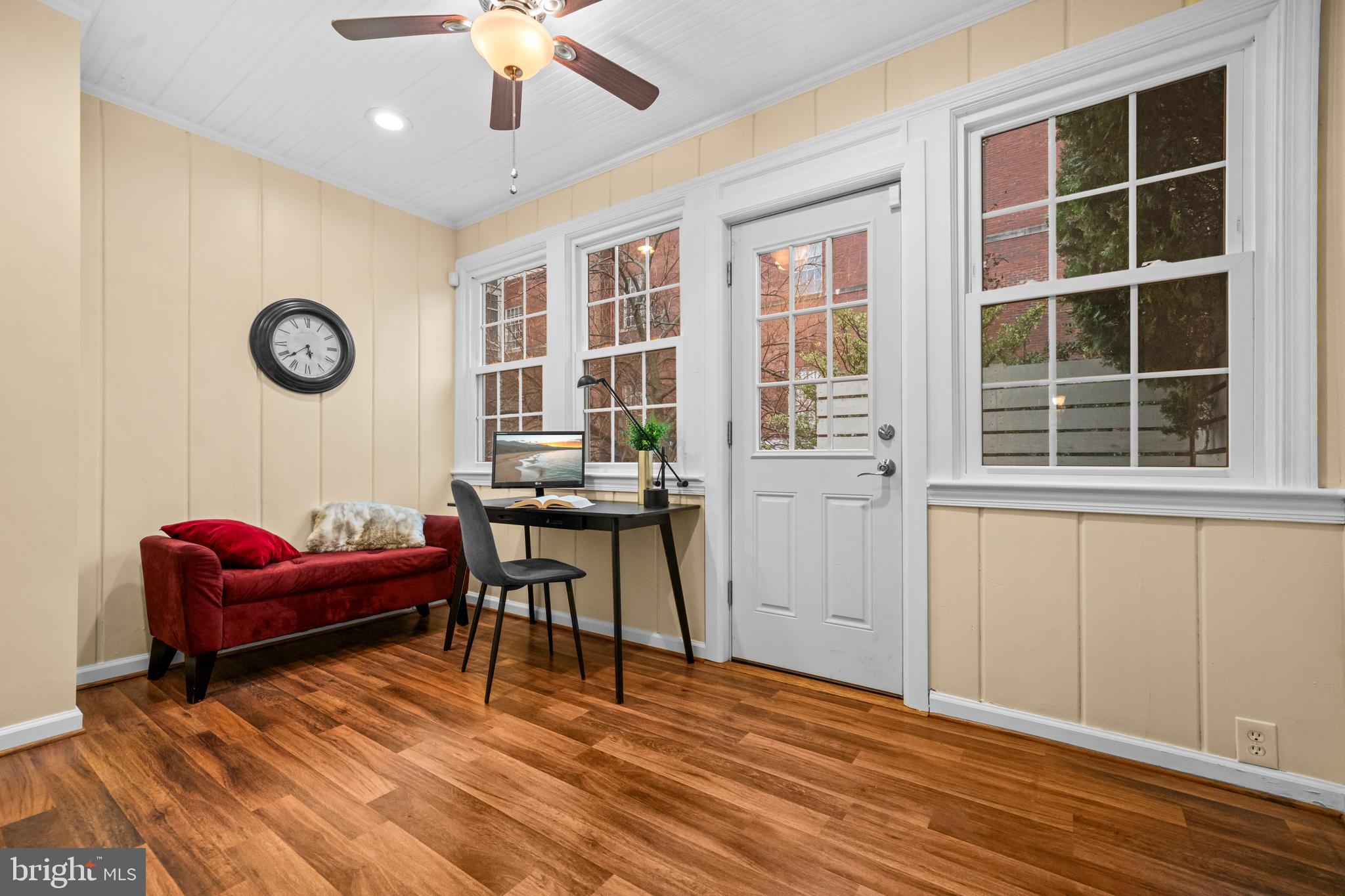 PETTITS ADDN TO HYATTSVI - Residential