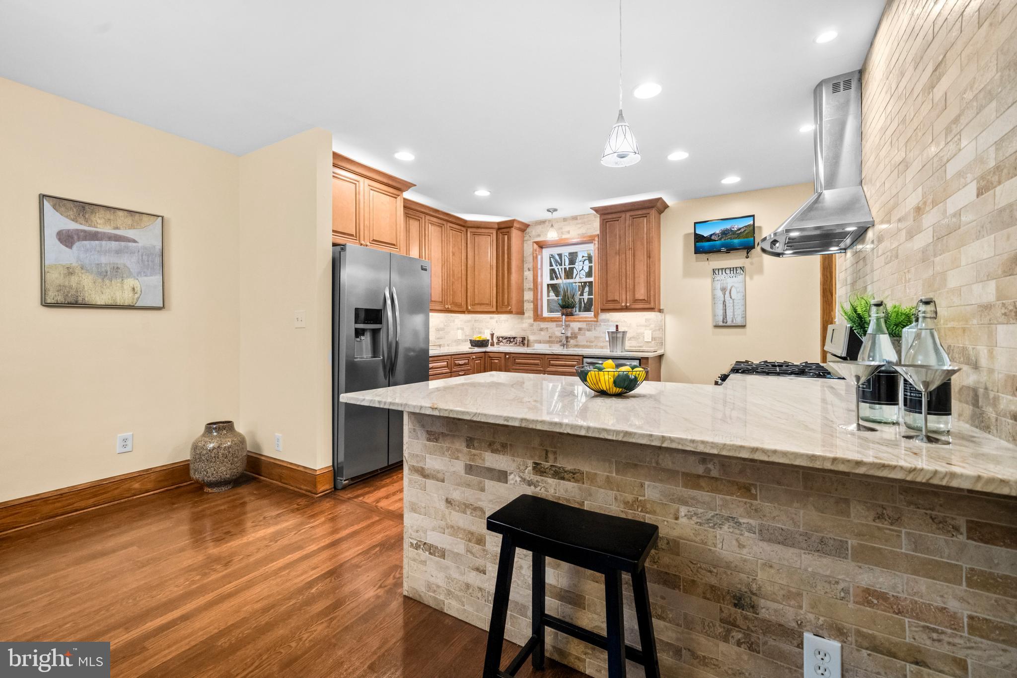 PETTITS ADDN TO HYATTSVI - Residential