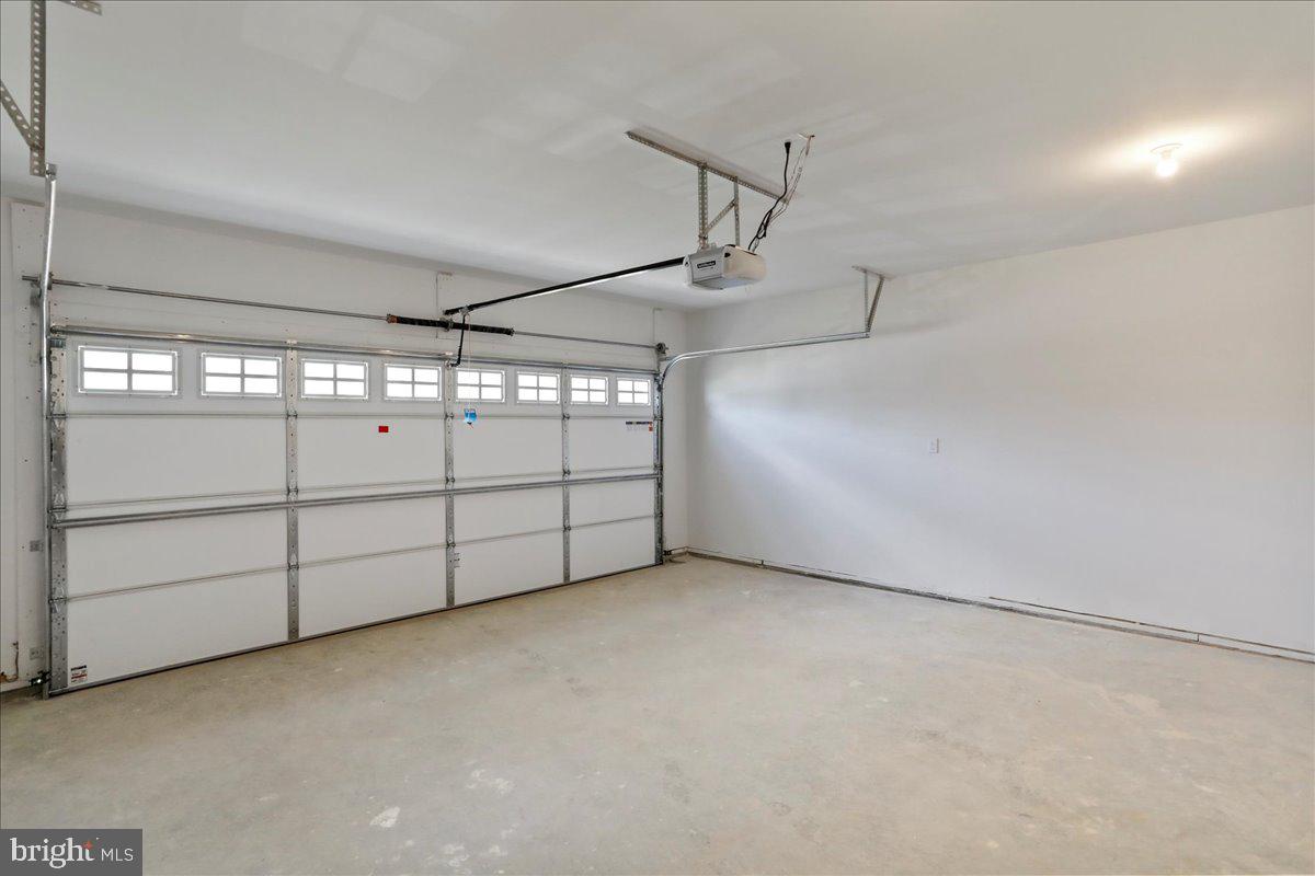 COLD SPRING RUN - Residential