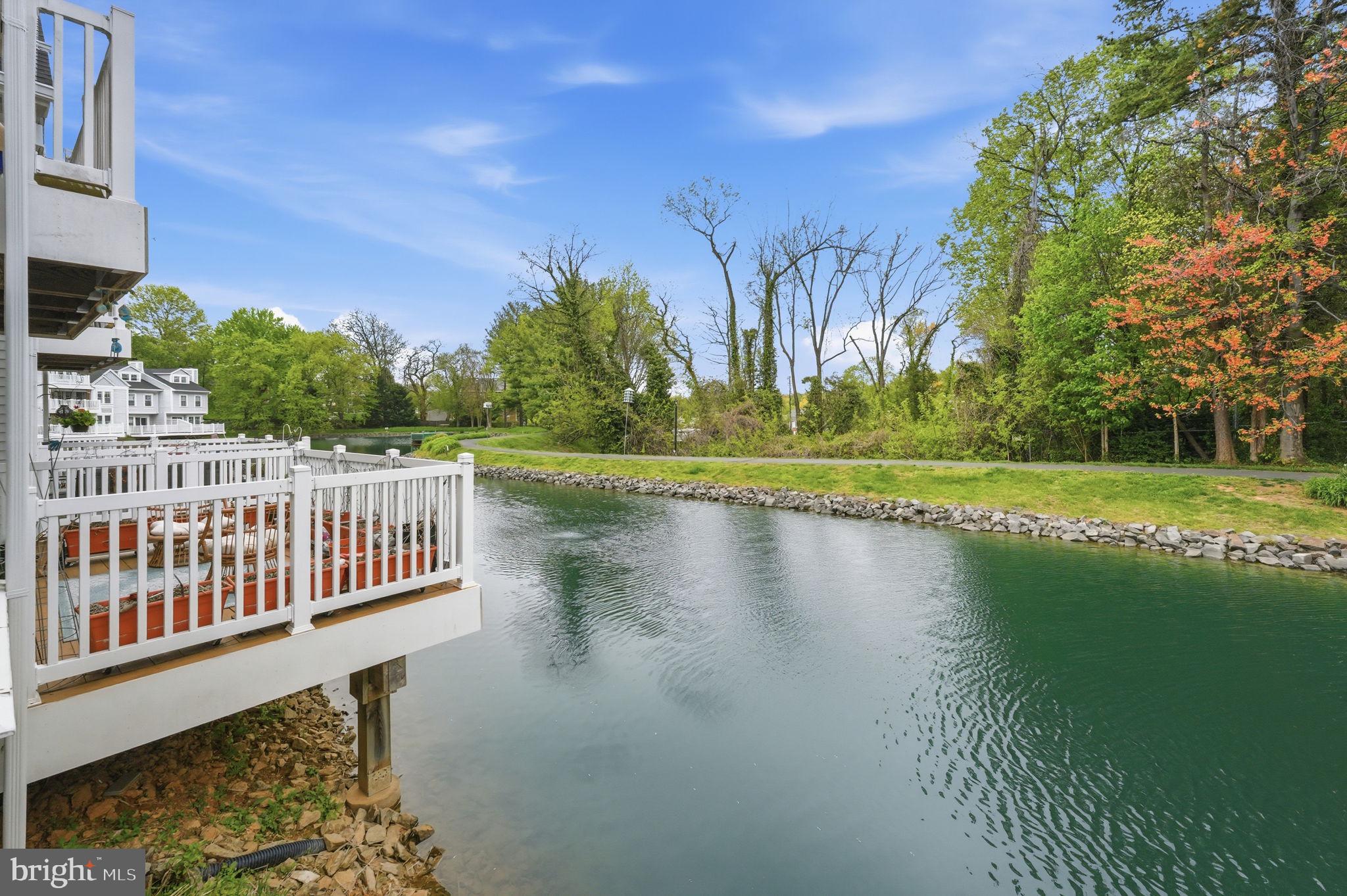 WATERS EDGE - Residential