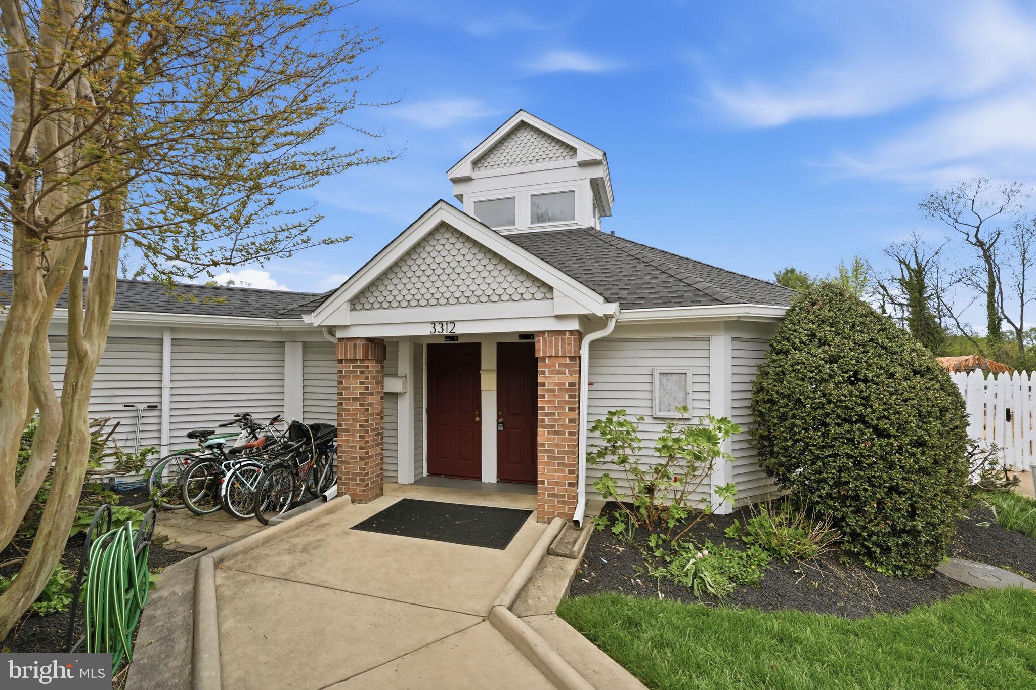 WATERS EDGE - Residential