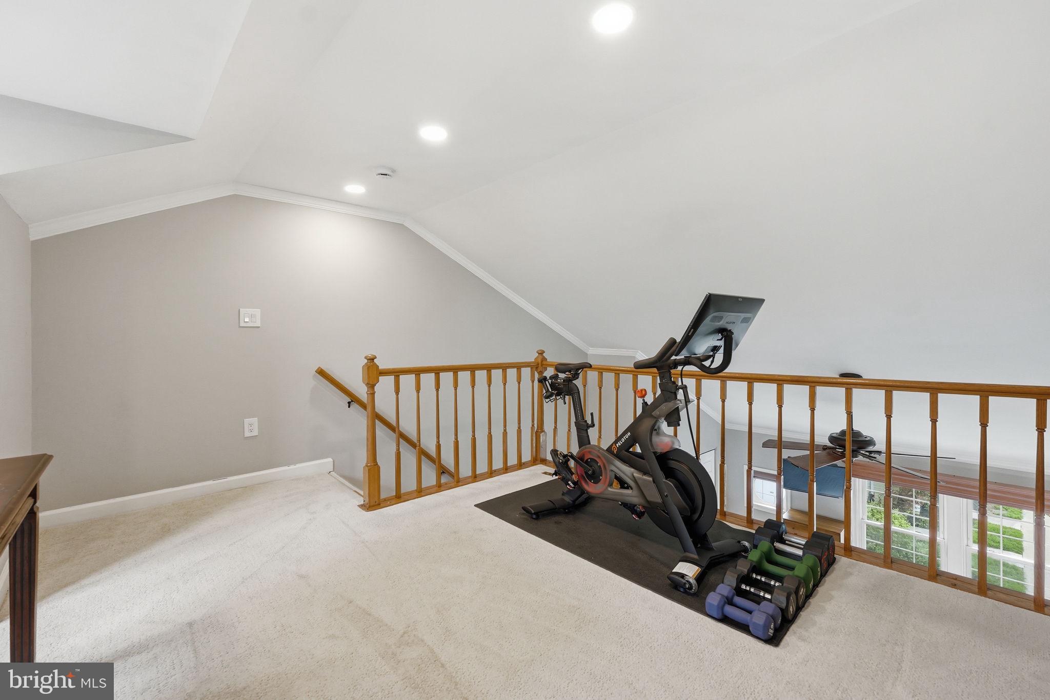 WATERS EDGE - Residential