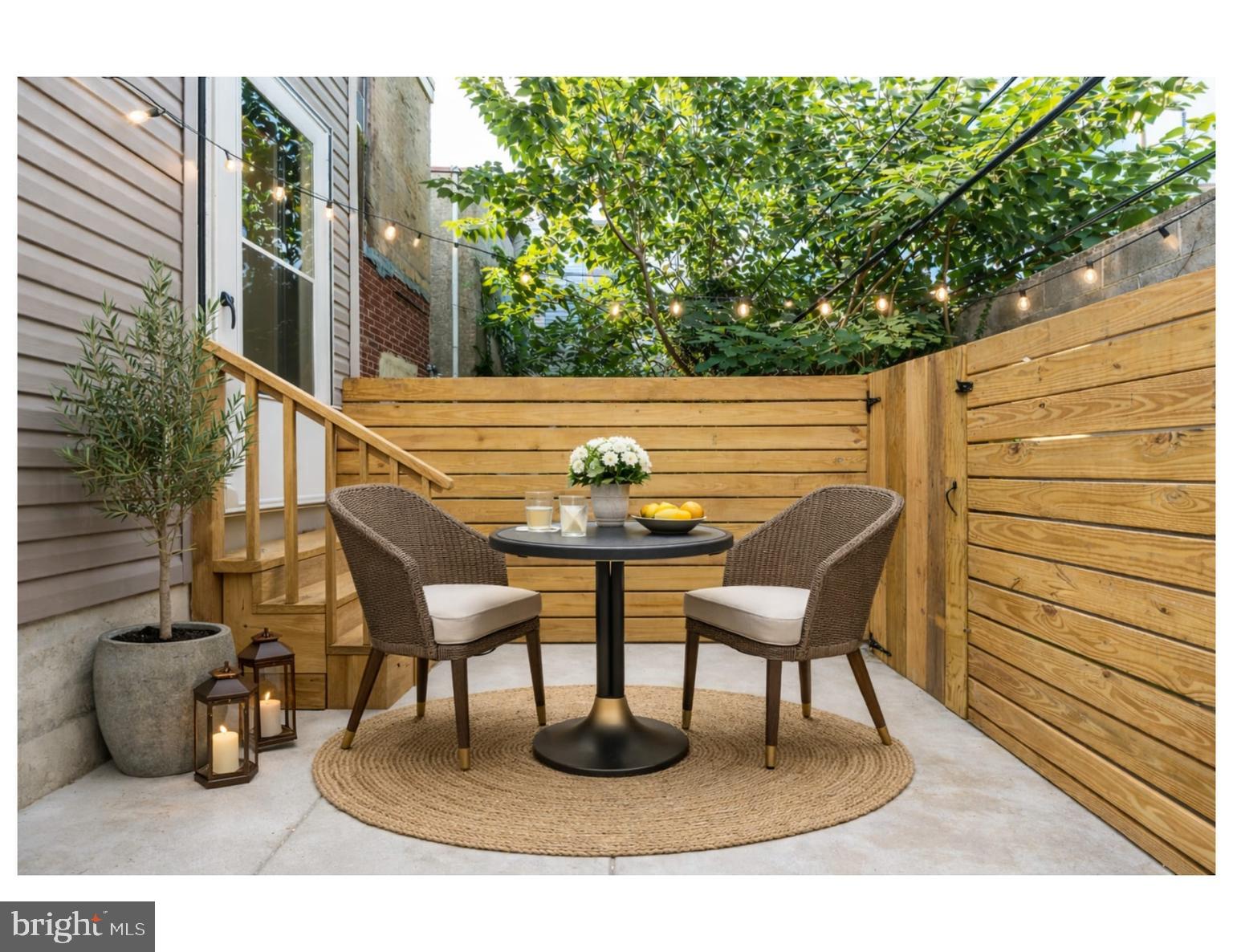 POINT BREEZE - Residential