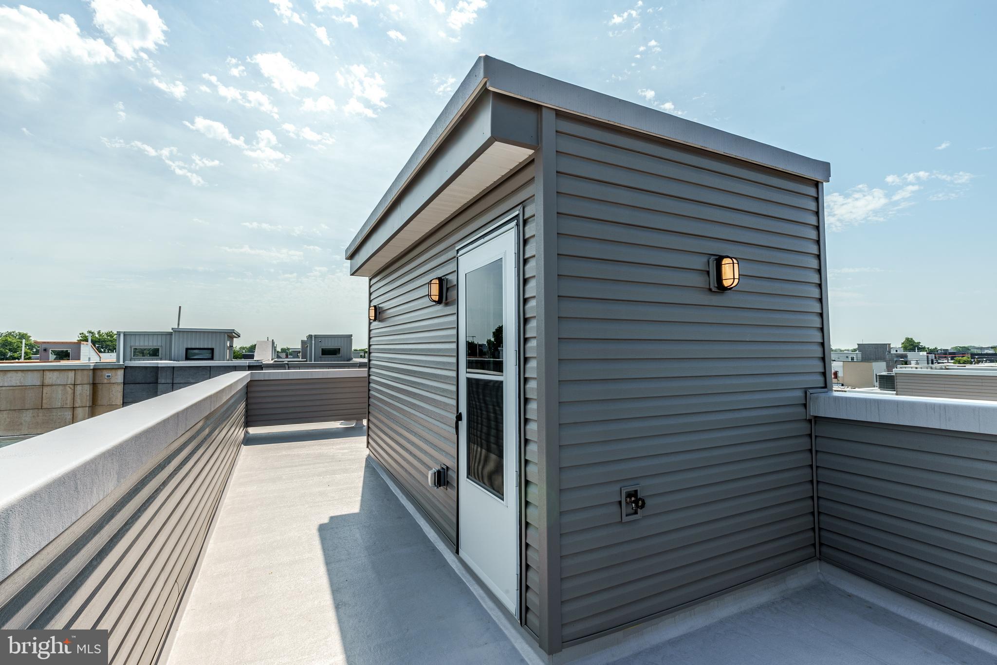 POINT BREEZE - Residential