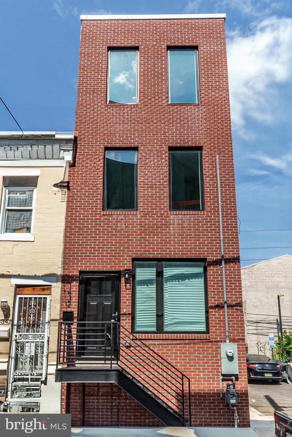 POINT BREEZE - Residential