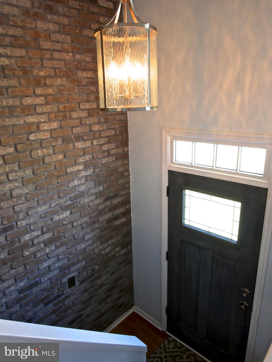 FOX MILL ESTATES - Residential Lease