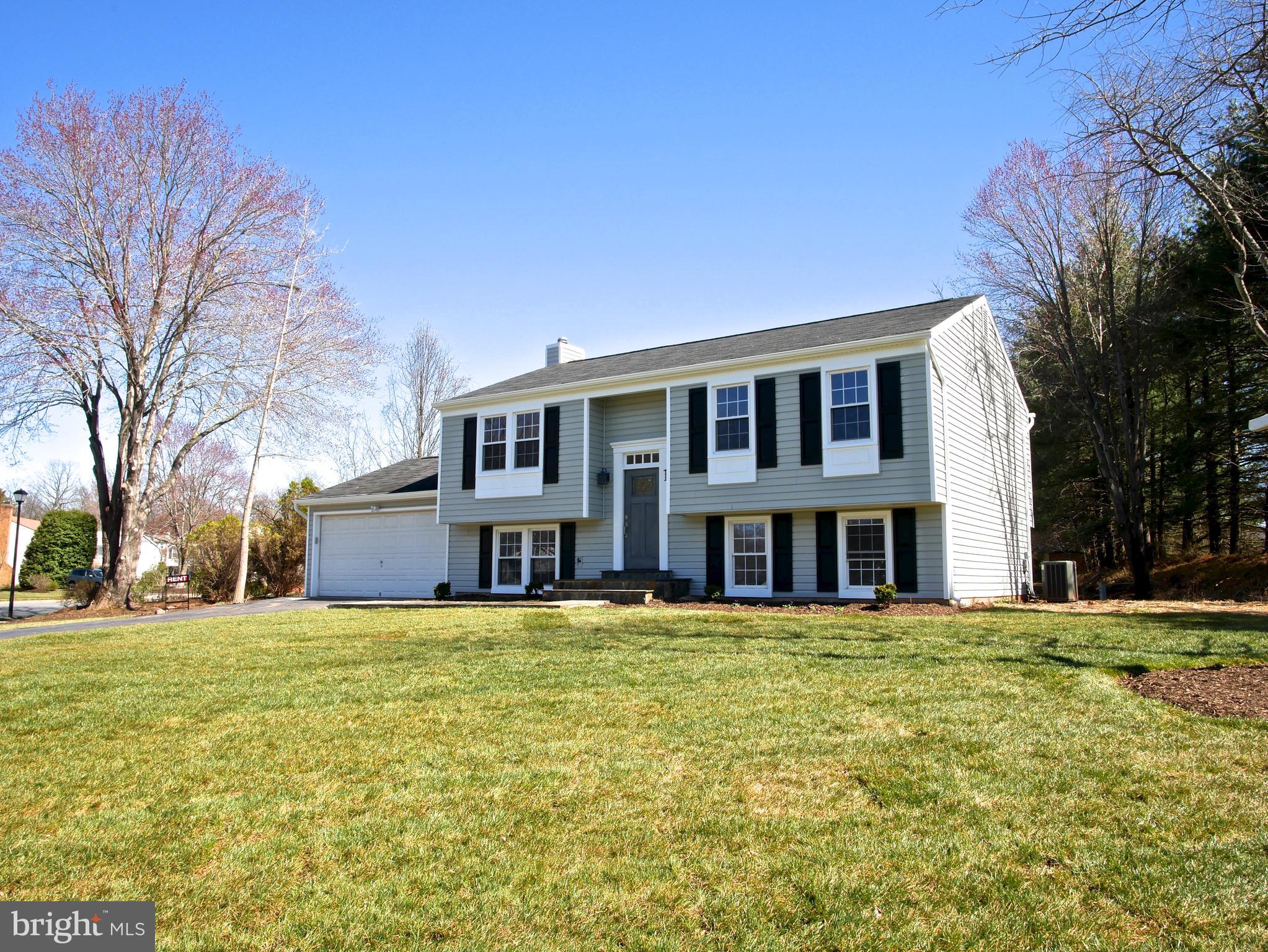 FOX MILL ESTATES - Residential Lease