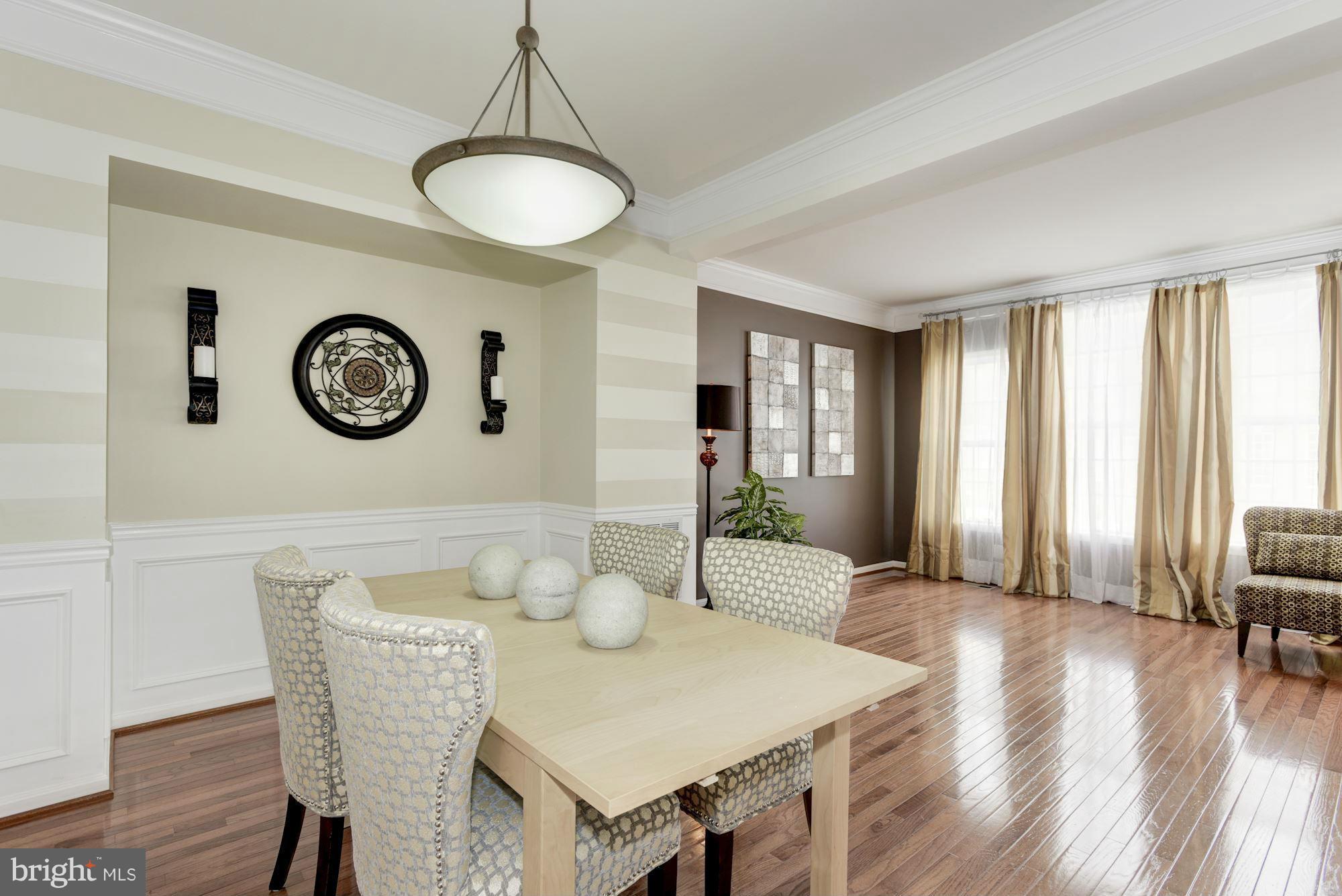 BROADLANDS SOUTH - Residential