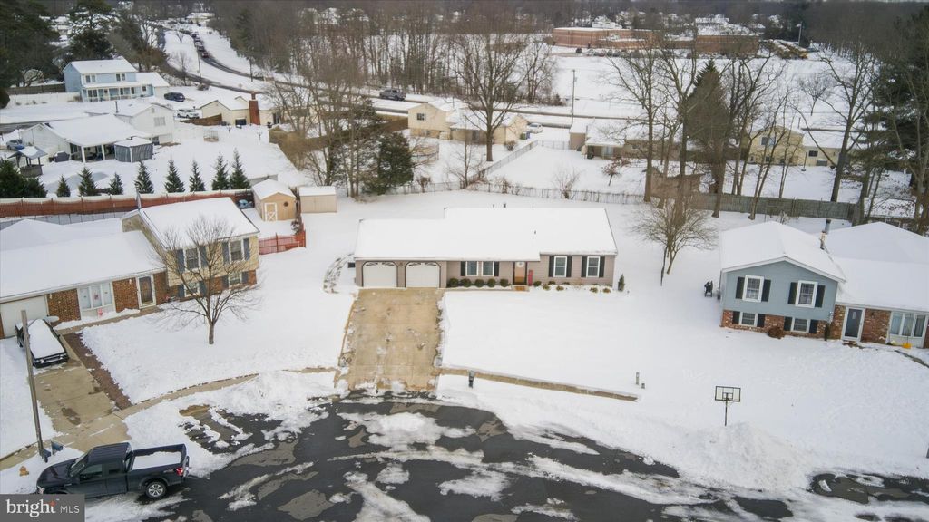 Photo of 8 Hercules Court, SEWELL, NJ 08080 (MLS # NJGL2068904)