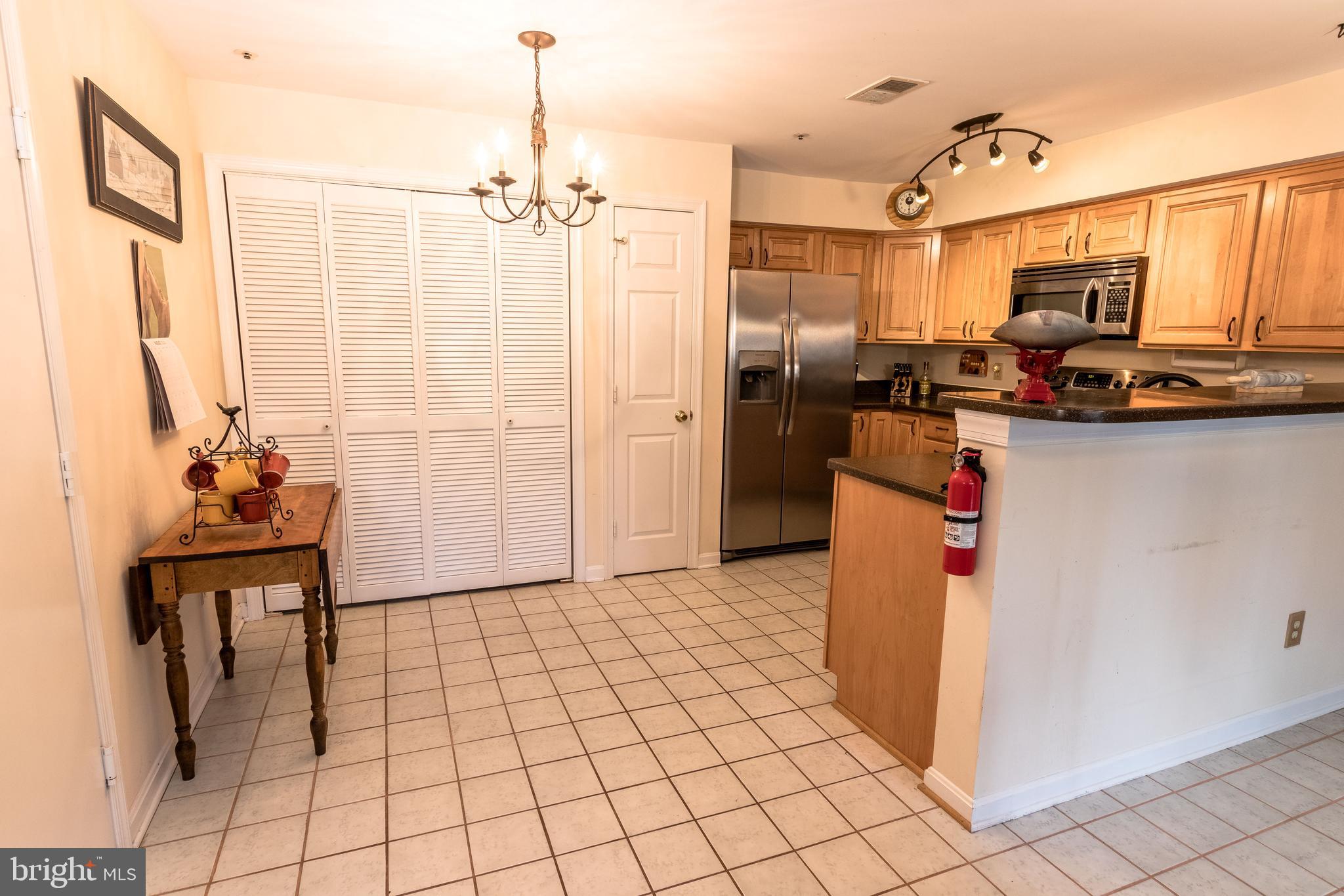 BARRINGTON POINTE CONDOS - Residential