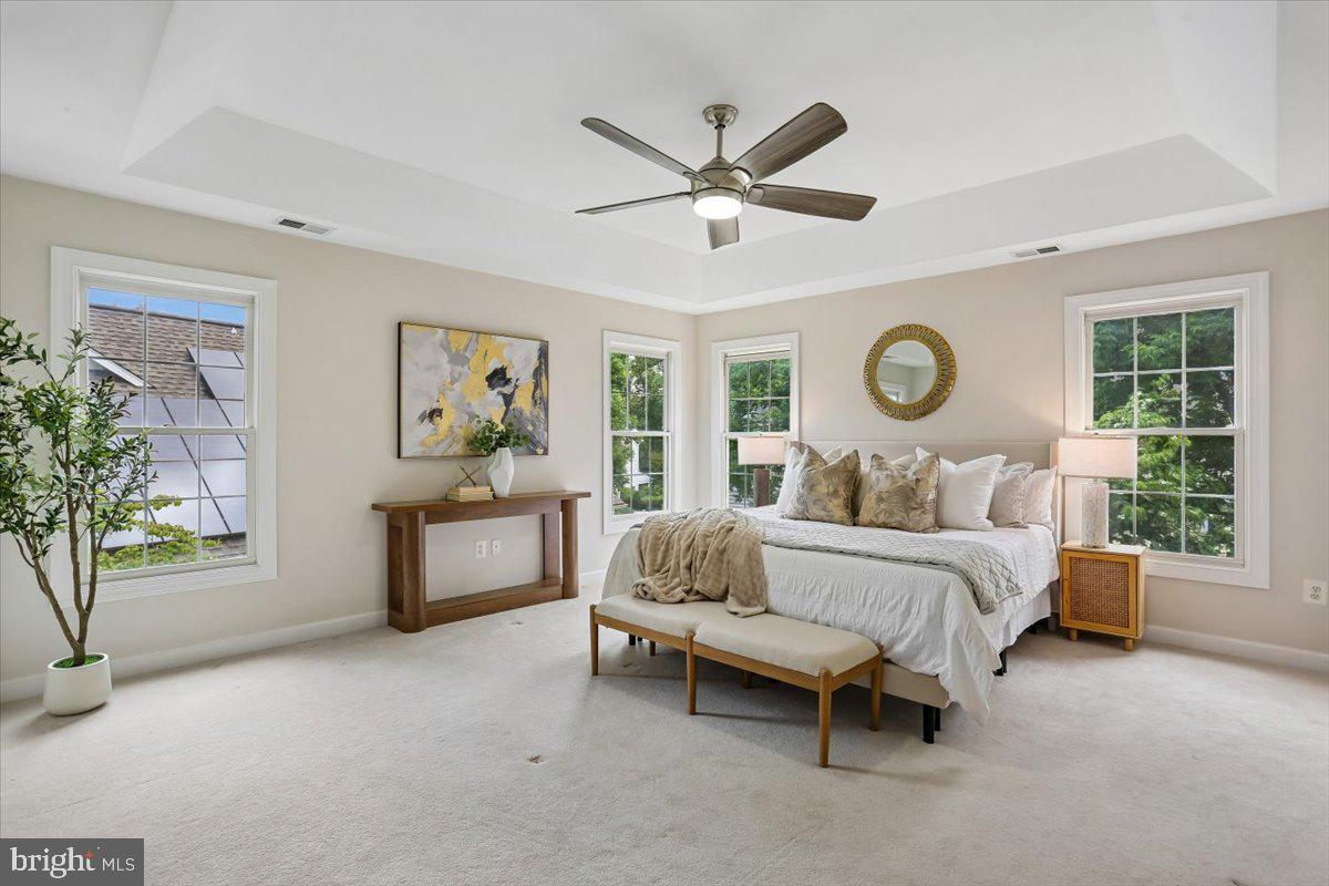 KING FARM - Residential