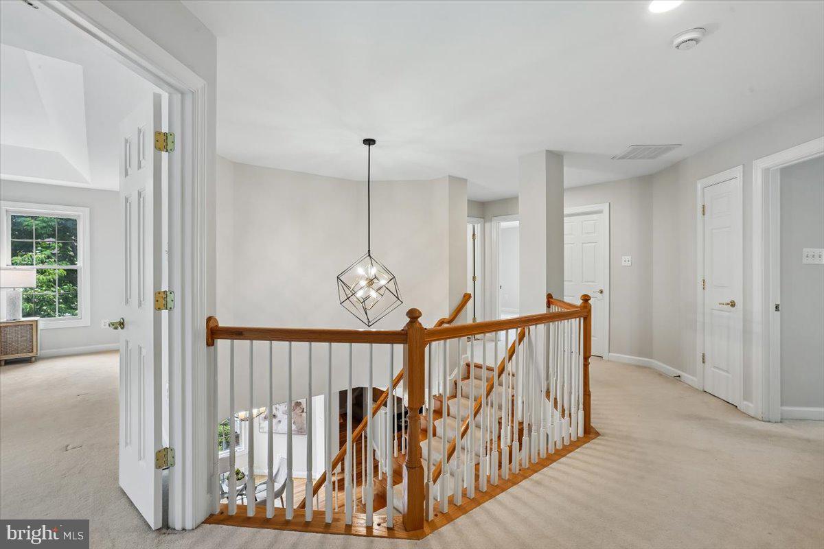 KING FARM - Residential