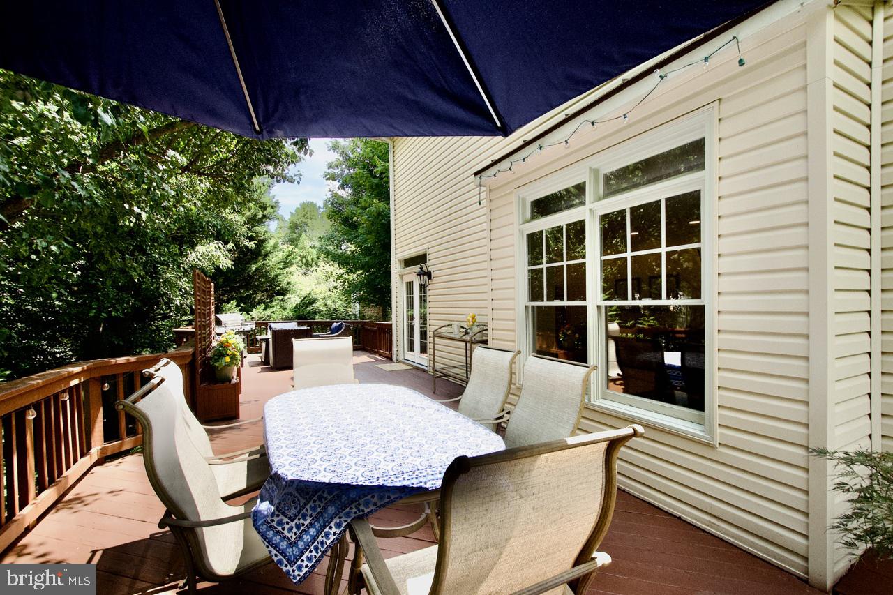 HAMPTON FOREST - Residential