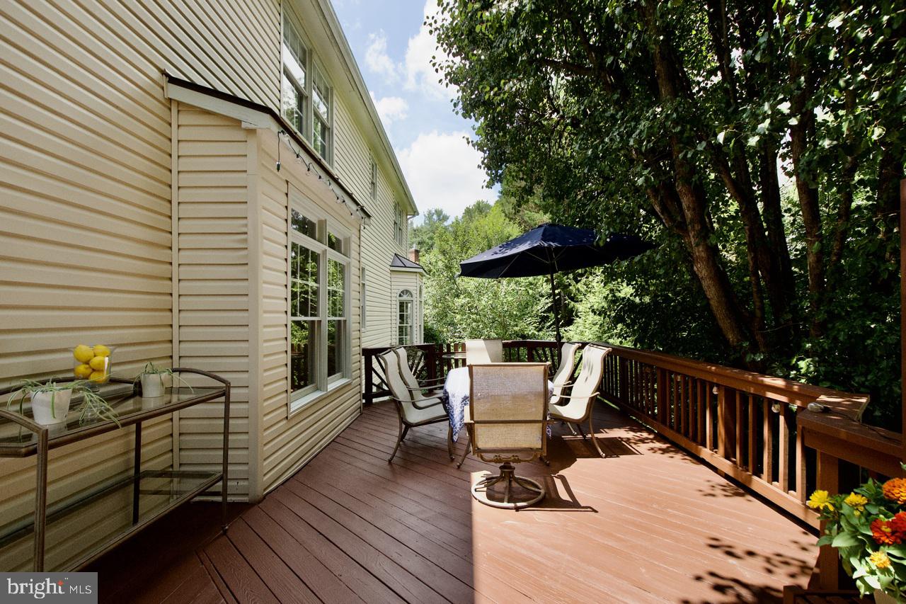 HAMPTON FOREST - Residential