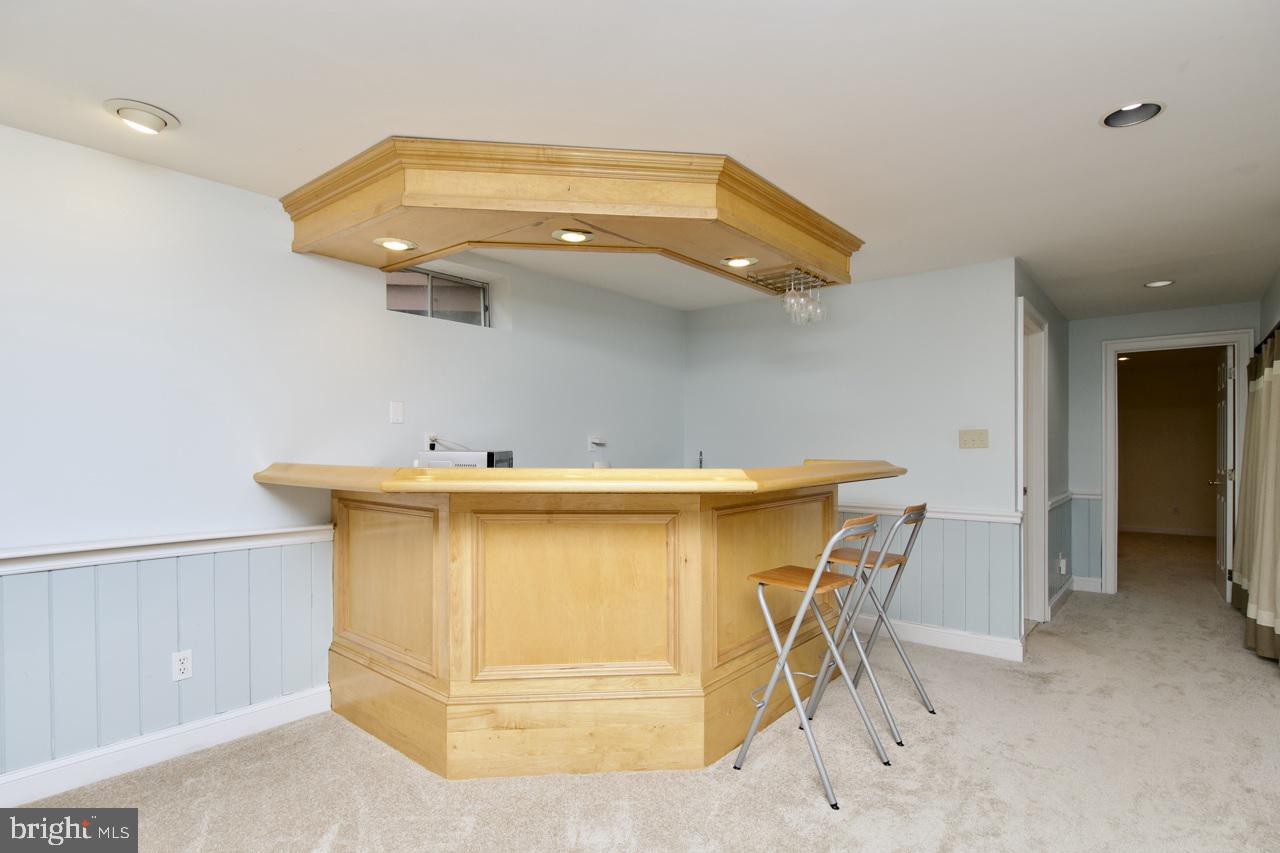 HAMPTON FOREST - Residential