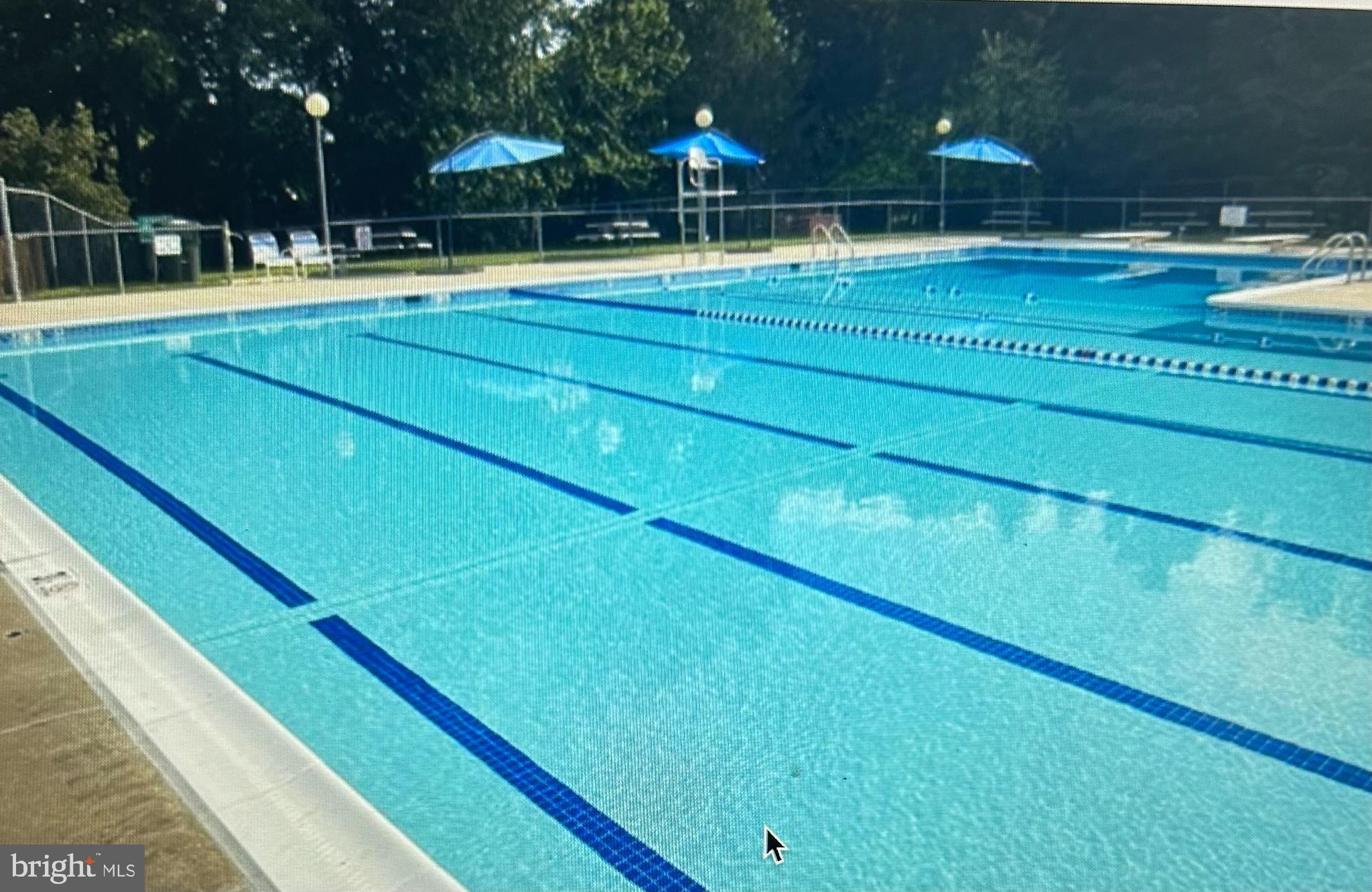 HAMPTON FOREST - Residential