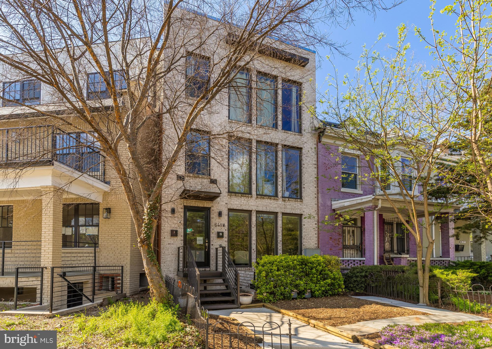 641 M STREET NE 1