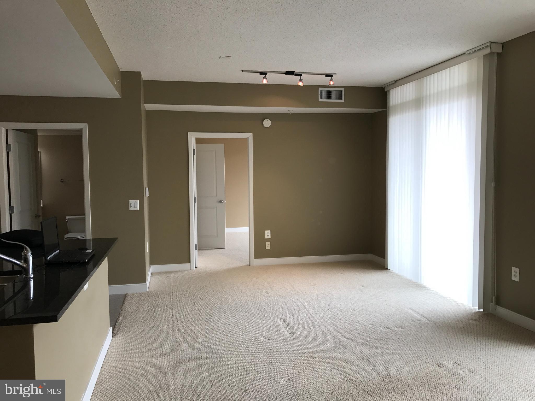 HAWTHORN - Residential Lease