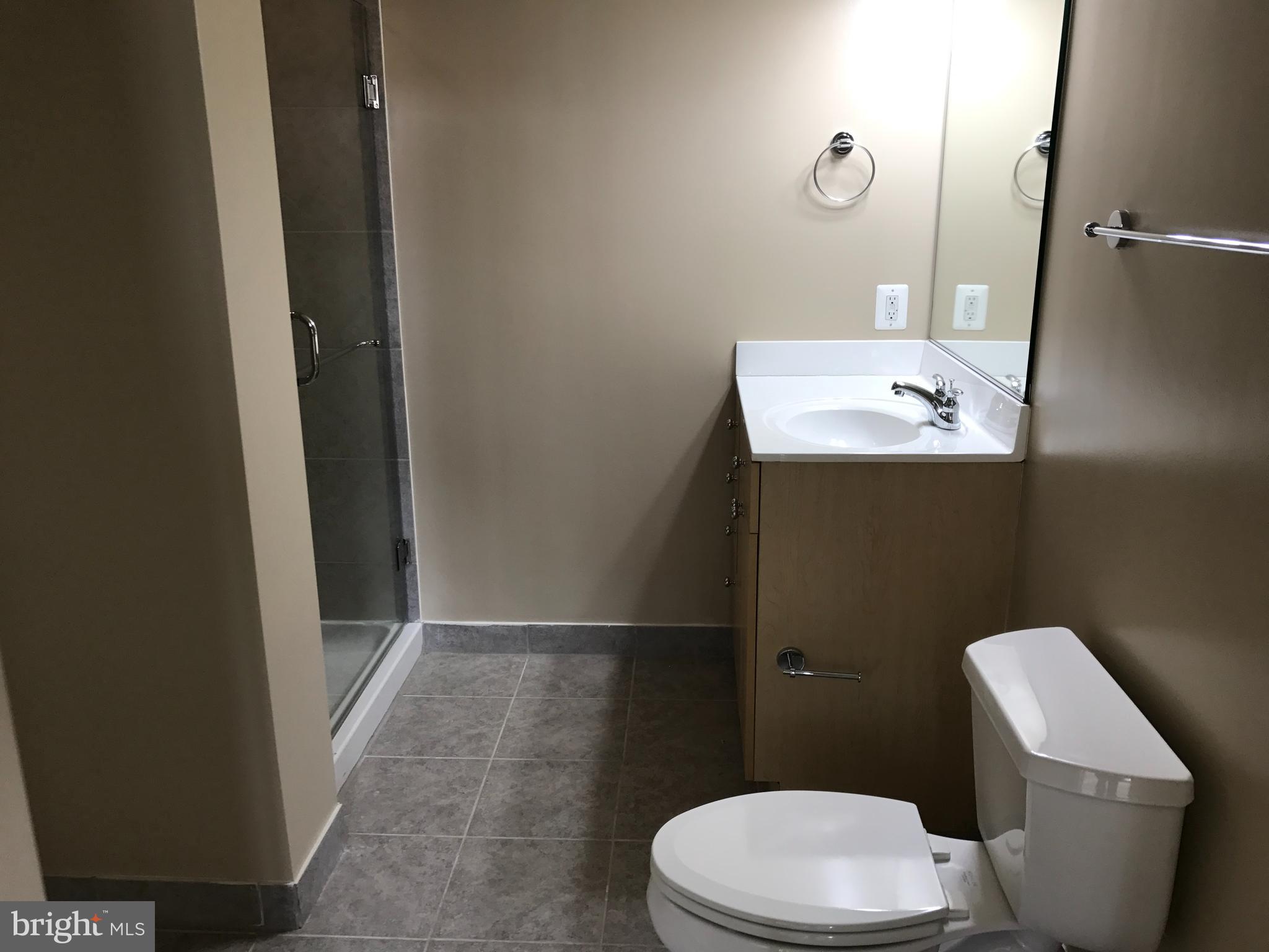 HAWTHORN - Residential Lease