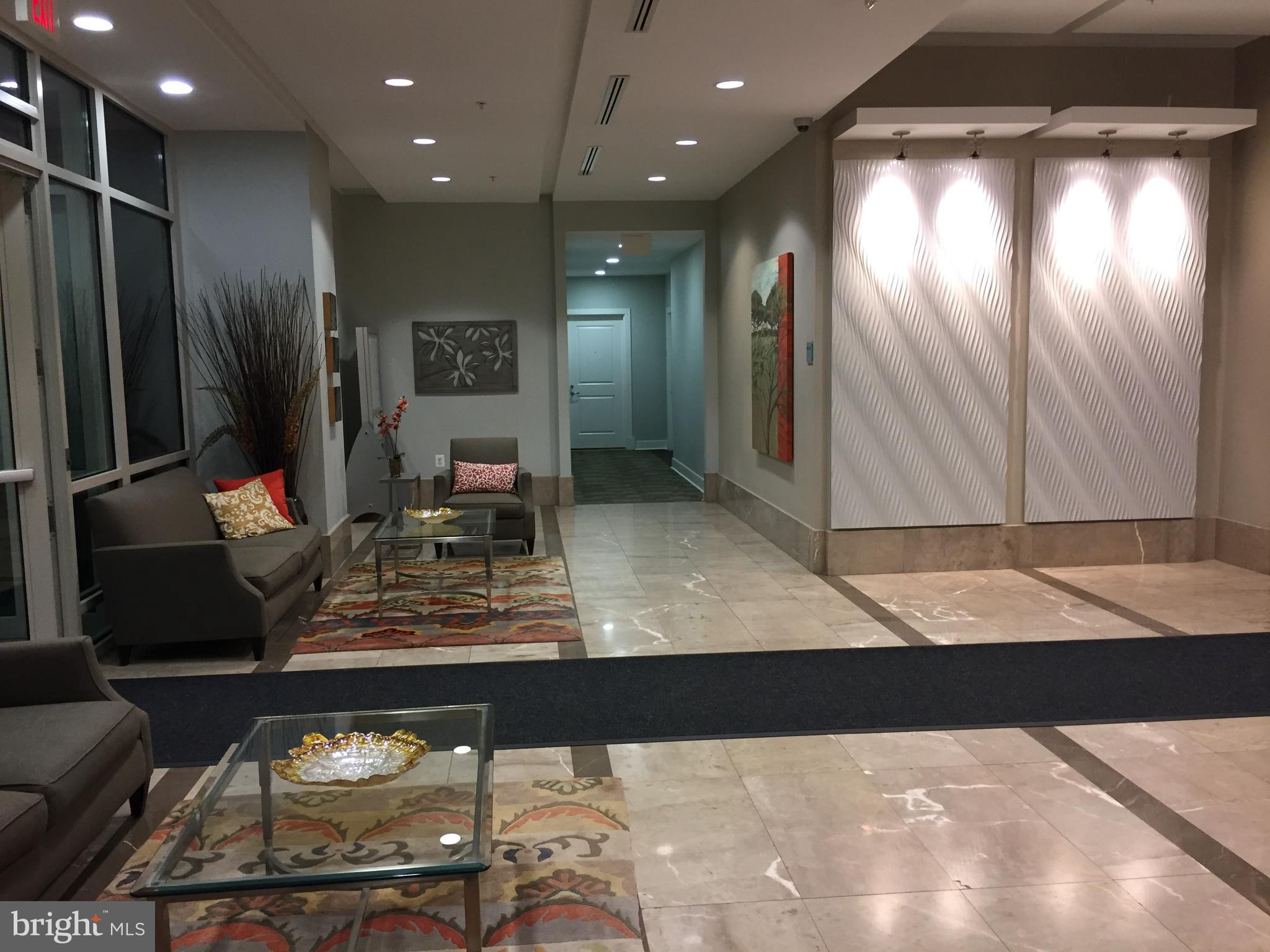 HAWTHORN - Residential Lease