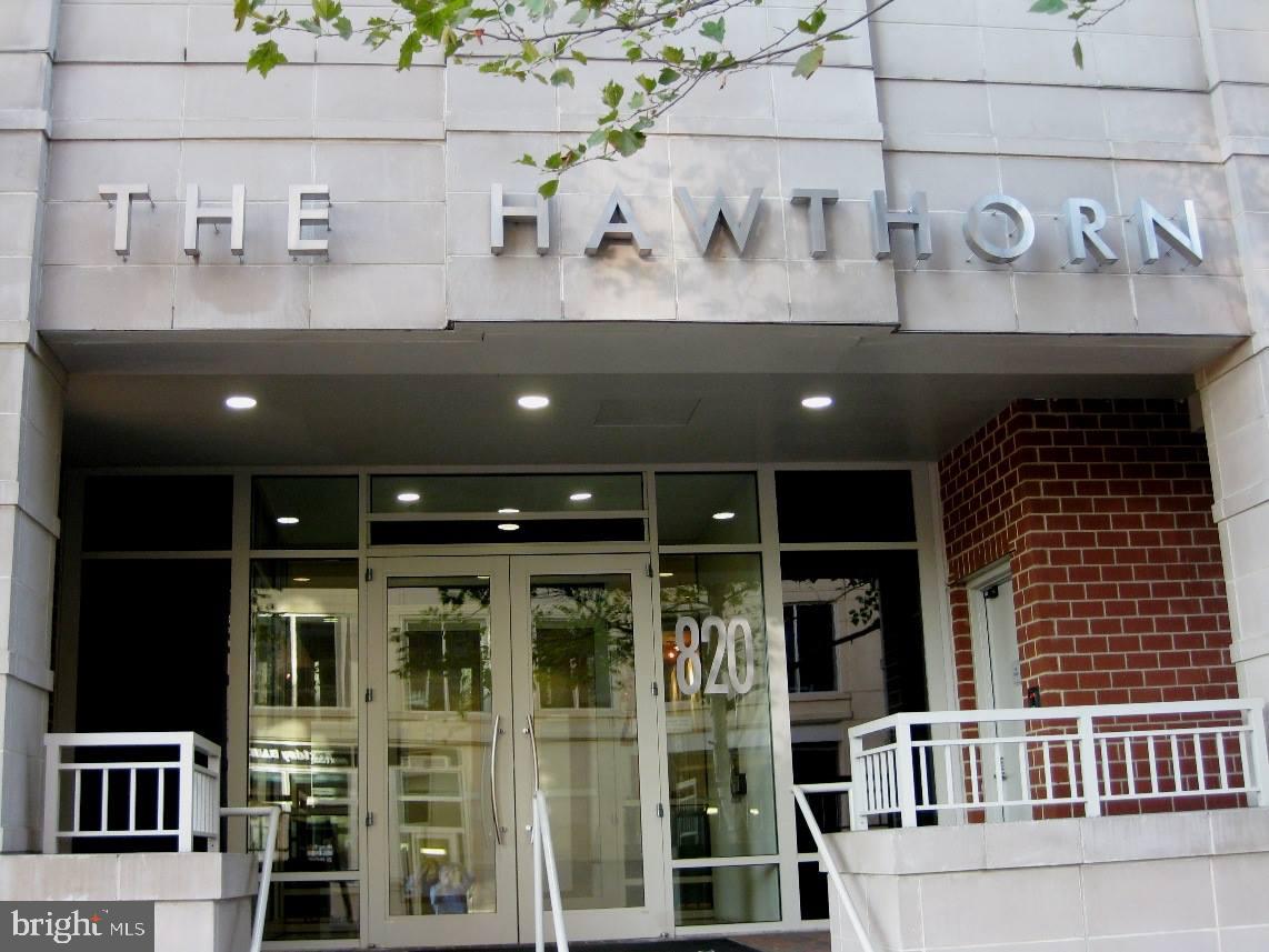 HAWTHORN - Residential Lease