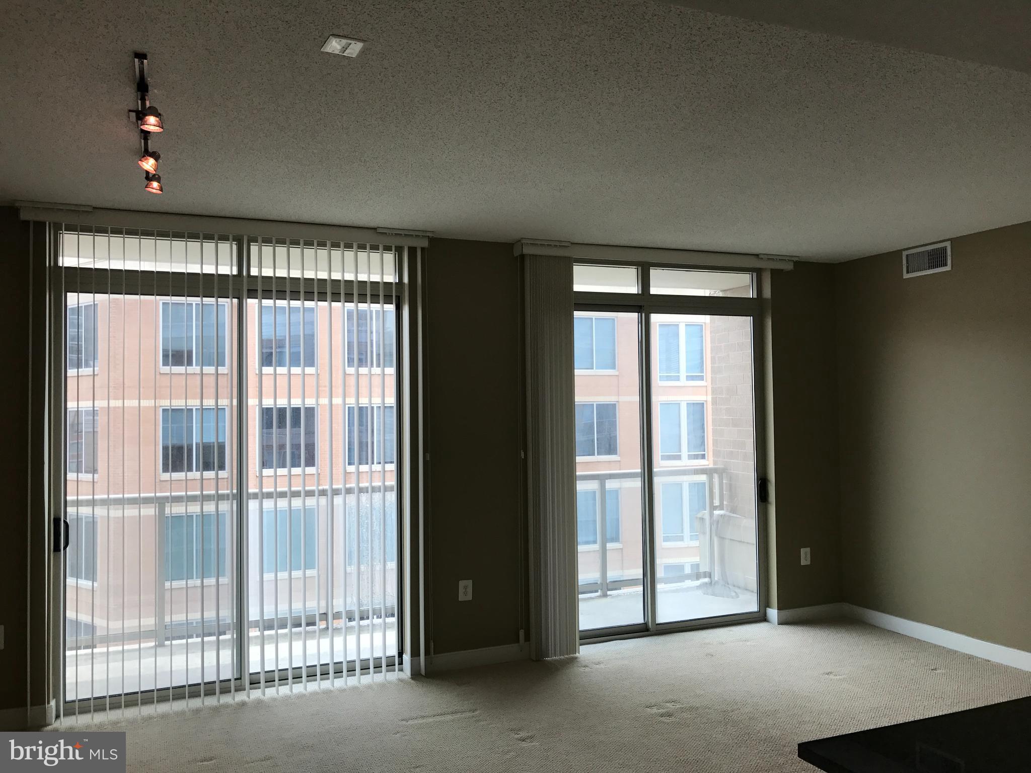 HAWTHORN - Residential Lease