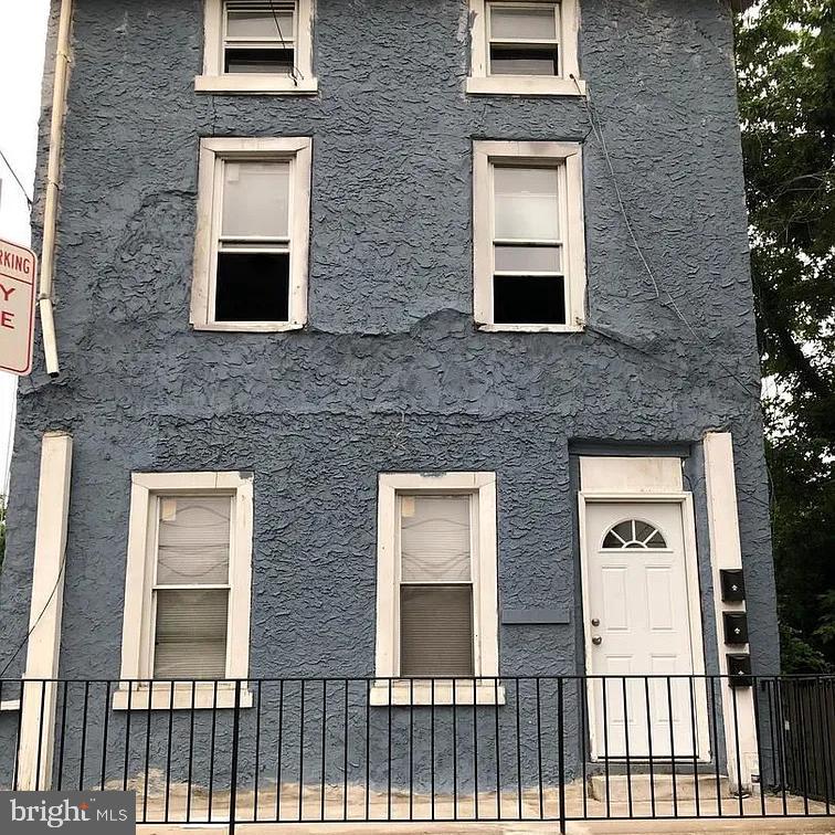 501 E HAINES STREET 3