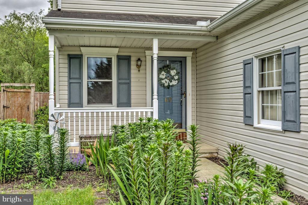 Photo of 69 Red Stone Circle, Reinholds, PA 17569 (MLS # PALA2051102)