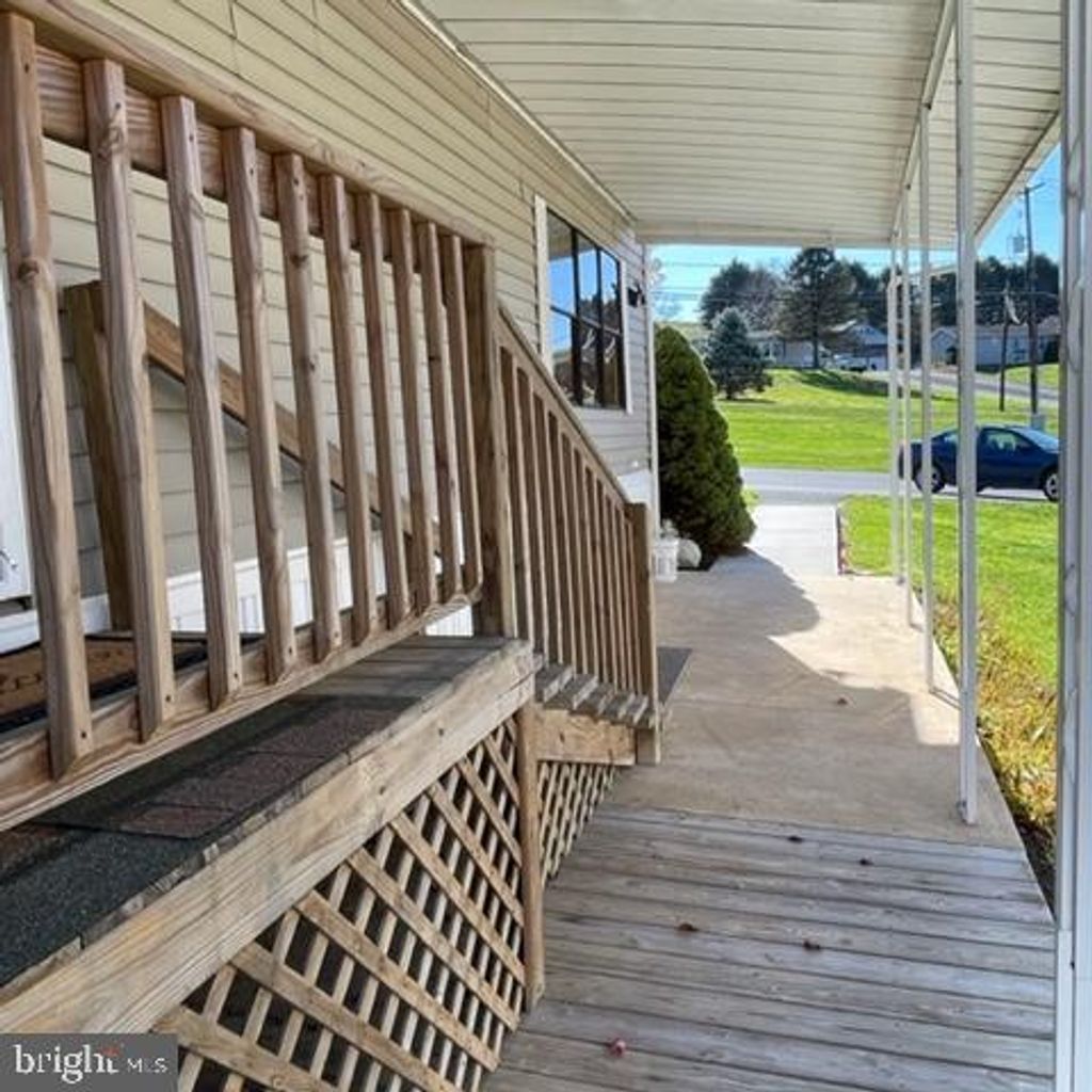 Photo of 475 MARTIC HEIGHTS DR, HOLTWOOD, PA 17532 (MLS # PALA2028088)