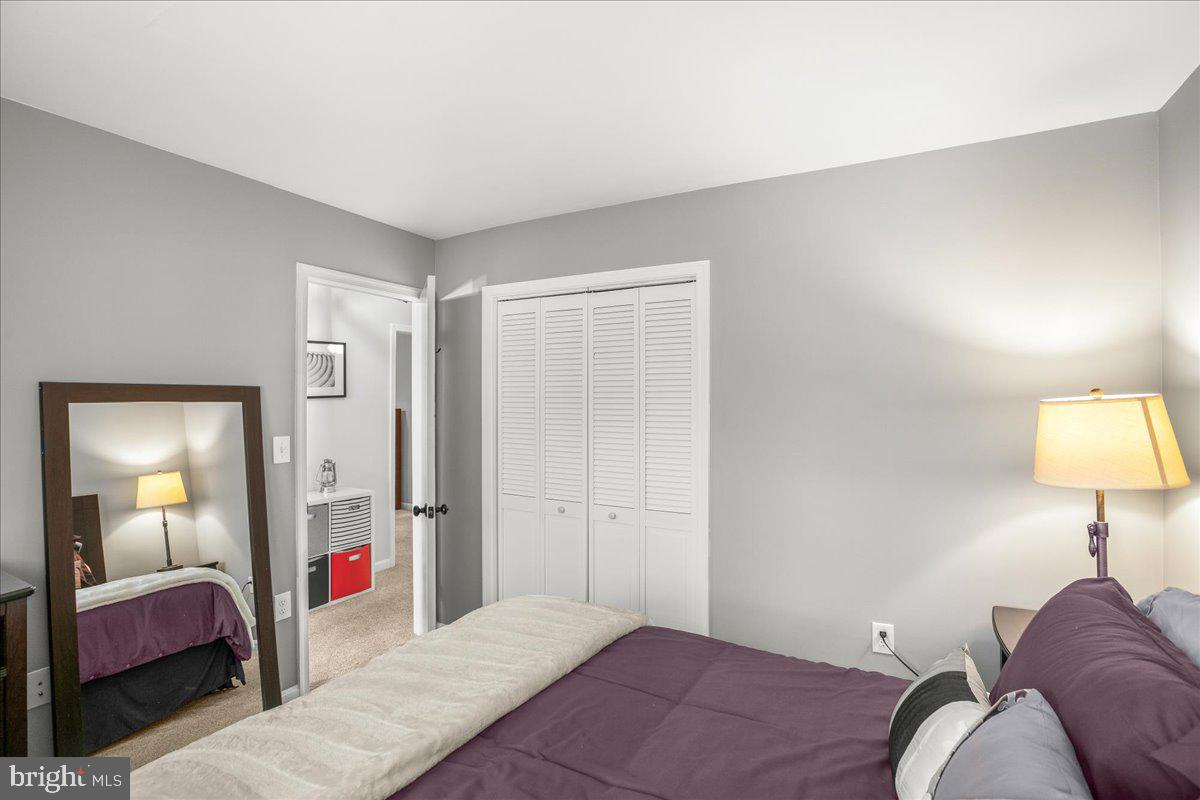 GAMBRILL COURT - Residential