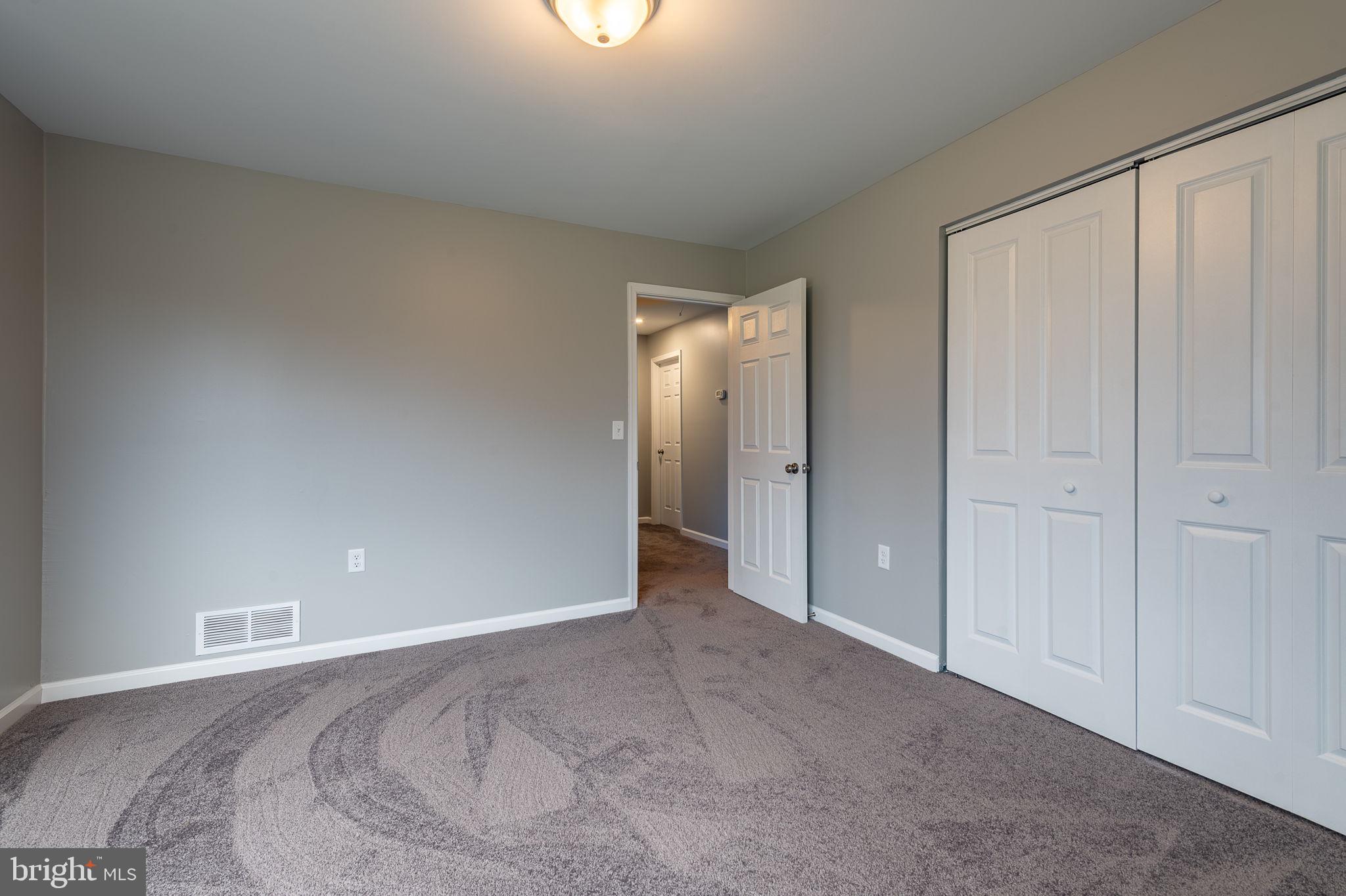 POTOMAC RIVER FARMS - Residential