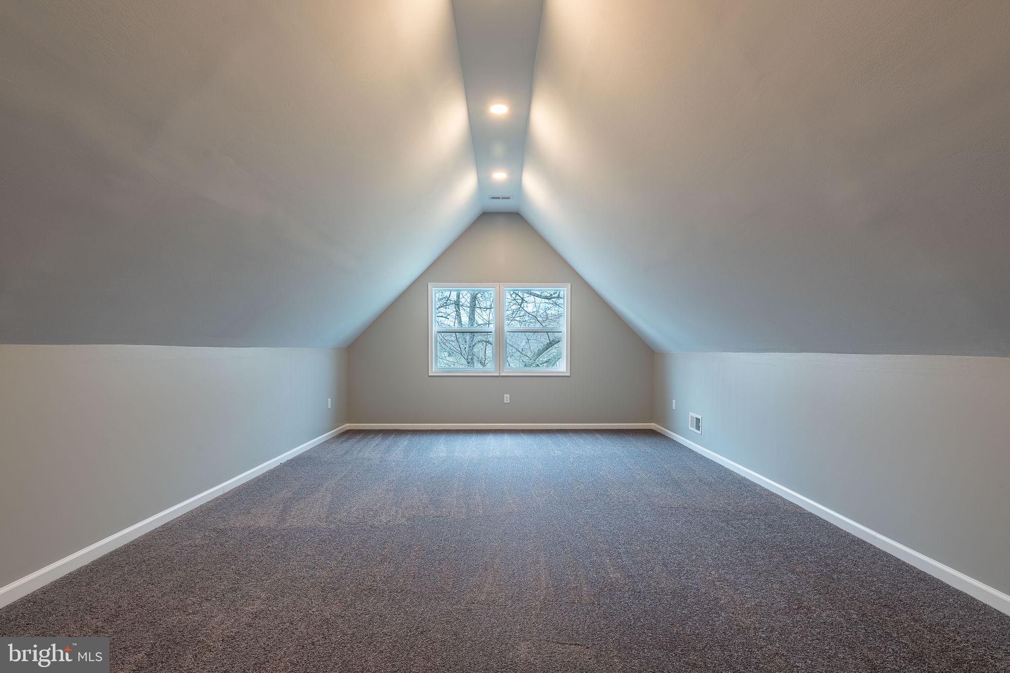 POTOMAC RIVER FARMS - Residential