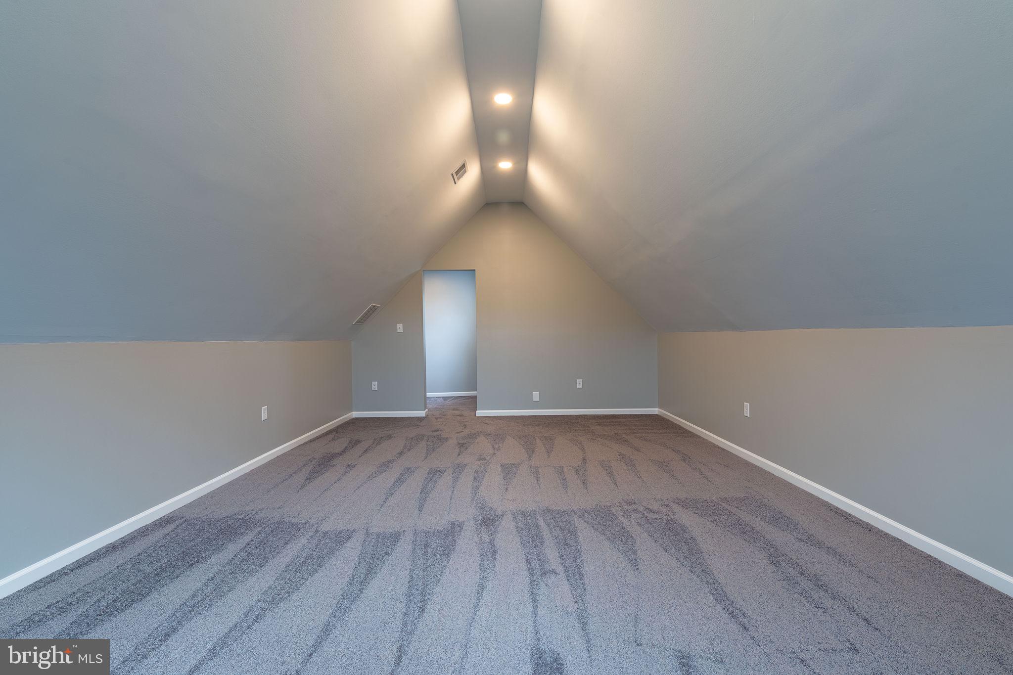 POTOMAC RIVER FARMS - Residential