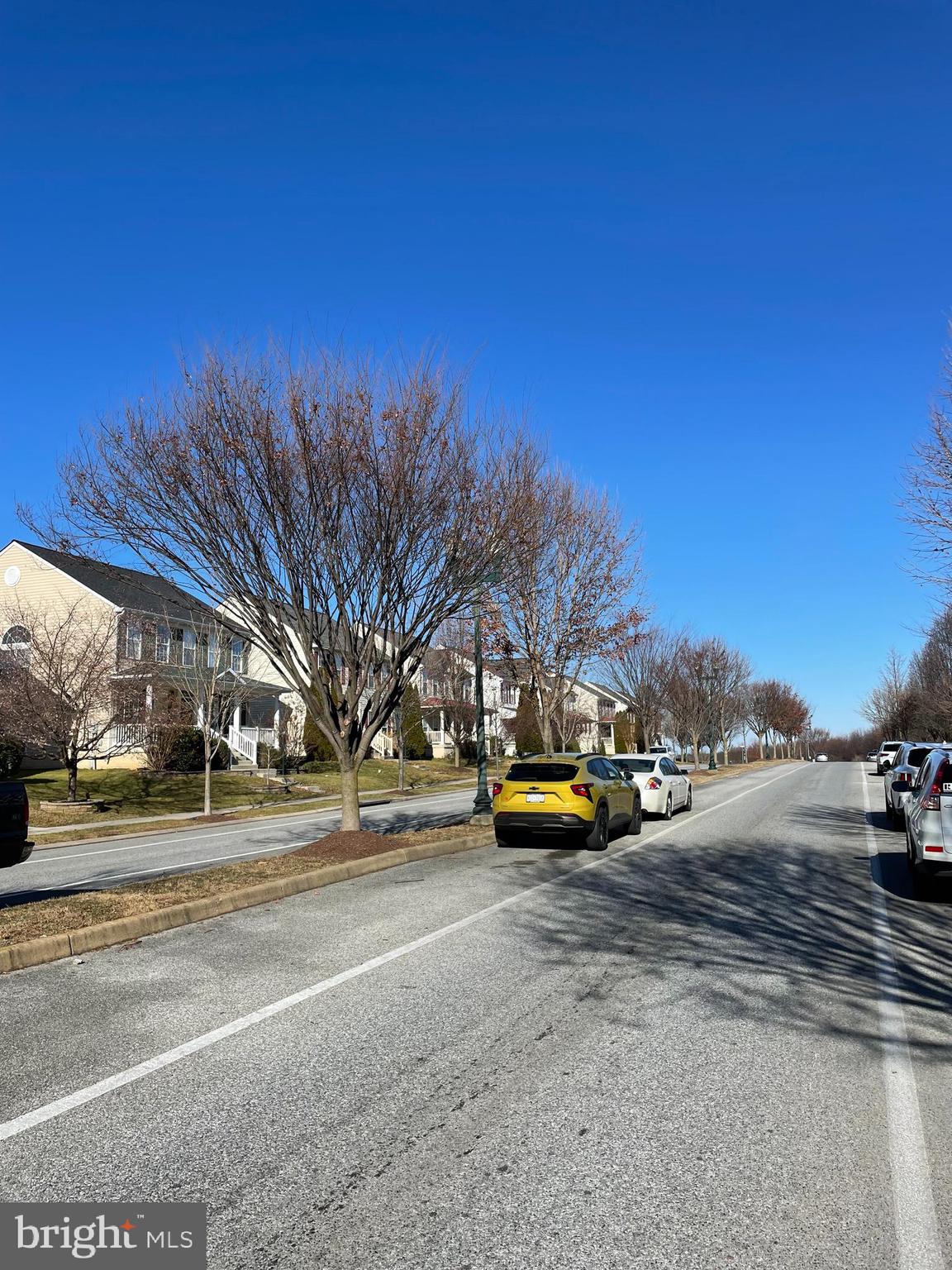 LAKELAND PLACE - Residential Lease