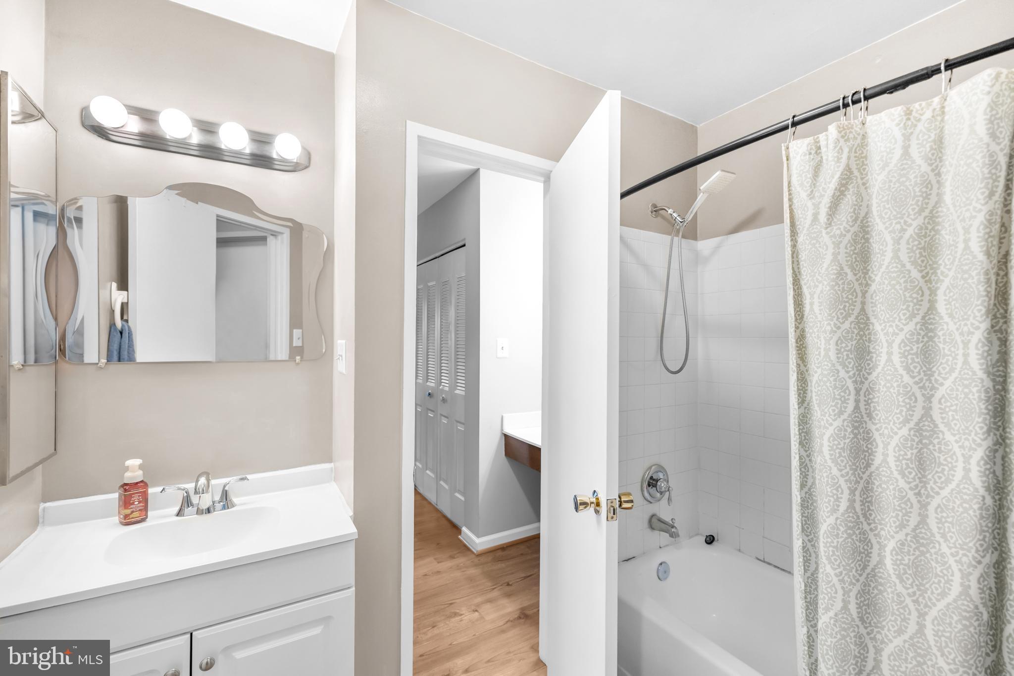 VILLAGES OF MOUNT VERNON - Residential