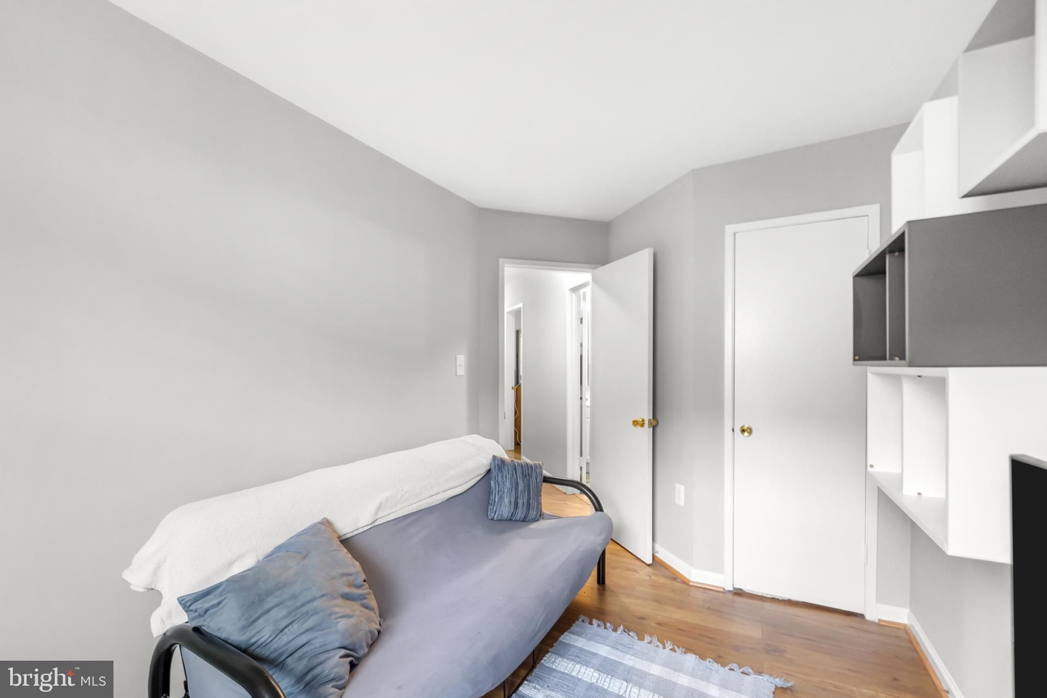 VILLAGES OF MOUNT VERNON - Residential