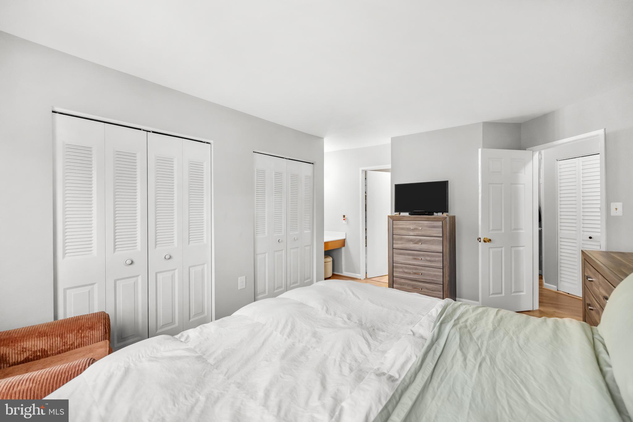 VILLAGES OF MOUNT VERNON - Residential