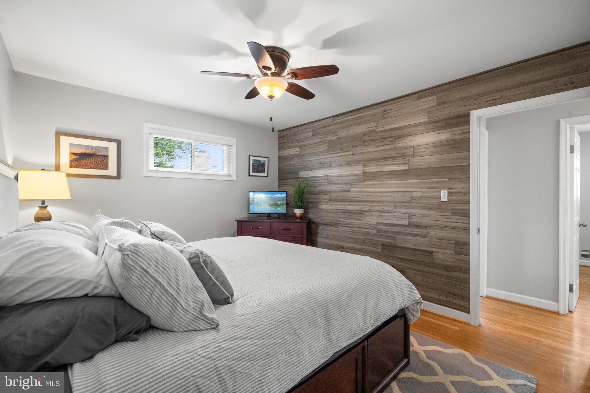 FAIRFAX TOWNE ESTATES - Residential