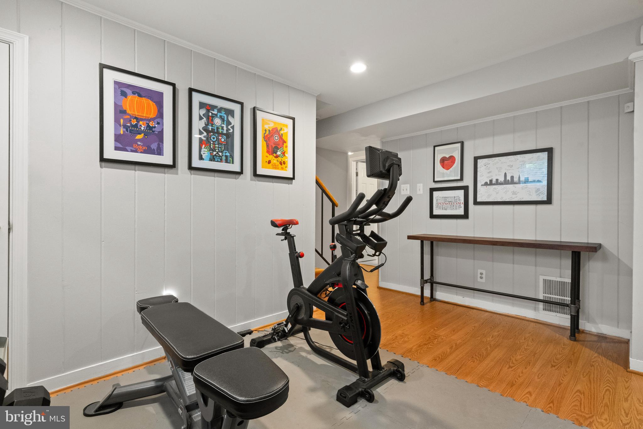 FAIRFAX TOWNE ESTATES - Residential