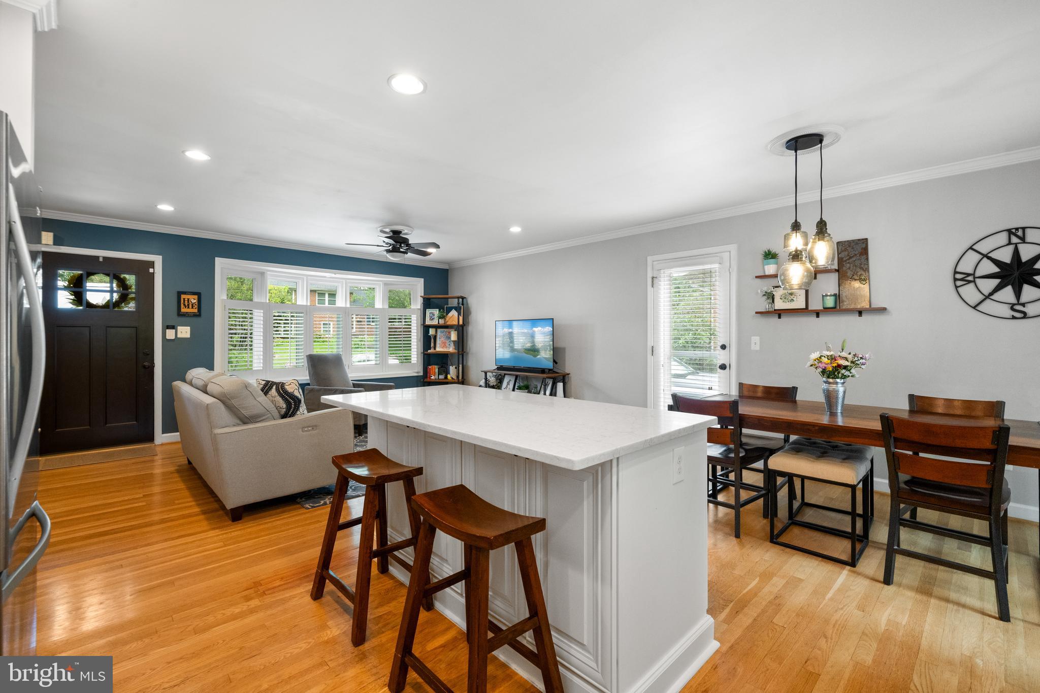 FAIRFAX TOWNE ESTATES - Residential