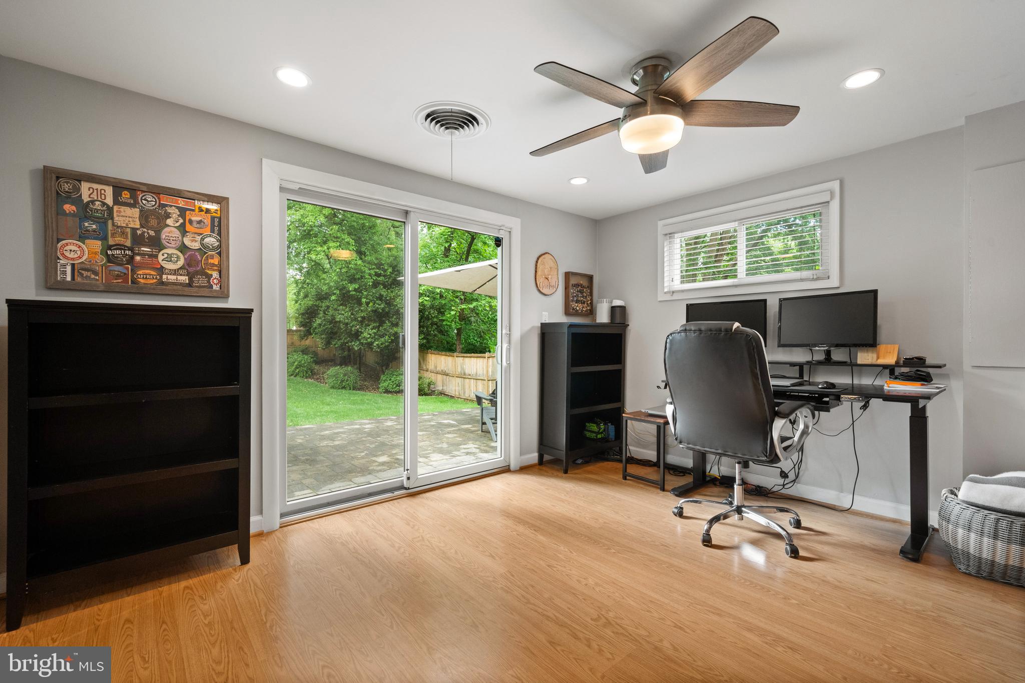 FAIRFAX TOWNE ESTATES - Residential