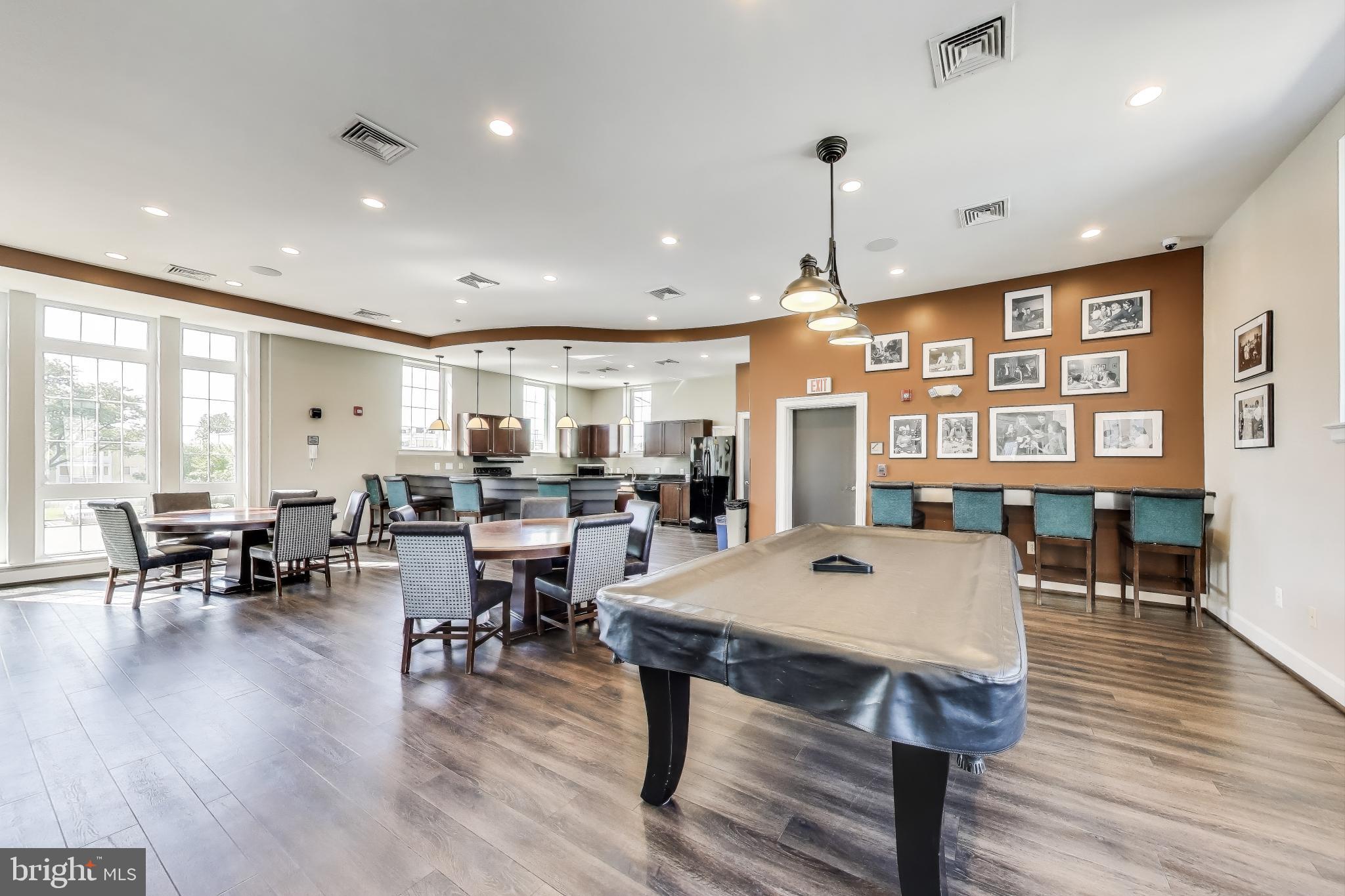 WEST VILLAGE OF SHIRLINGTON - Residential