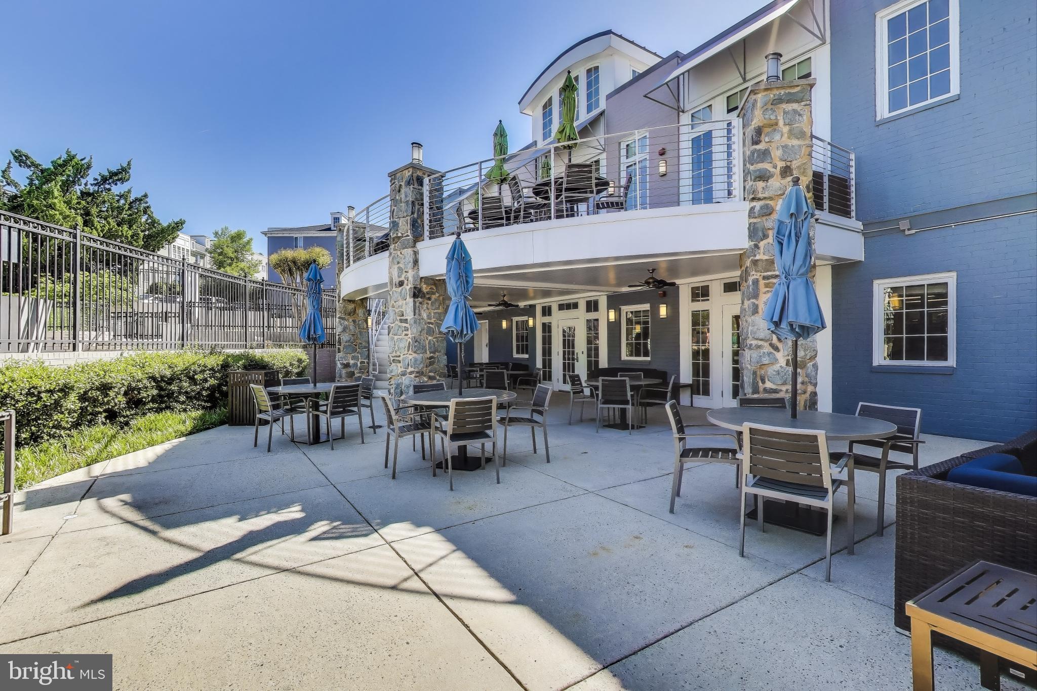 WEST VILLAGE OF SHIRLINGTON - Residential